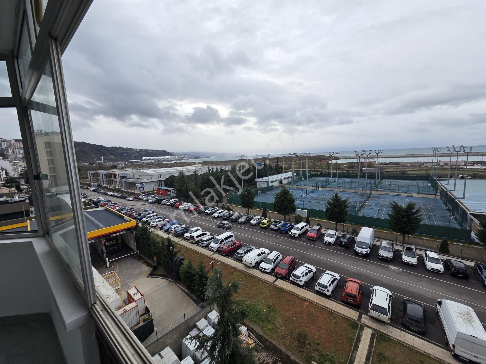 2 Nolu Beşirli'de Ana Cadde Üzeri Deniz Manzaralı Kiralık Daire - Görsel 29