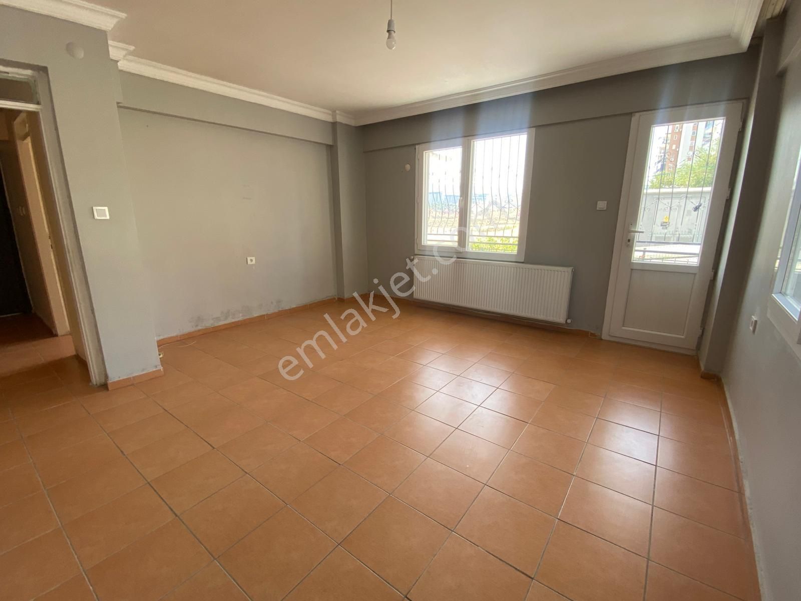 Menemen'de Çevre Yoluna Yakın Doğalgazlı Kiralık 3+1 Daire - Görsel 22