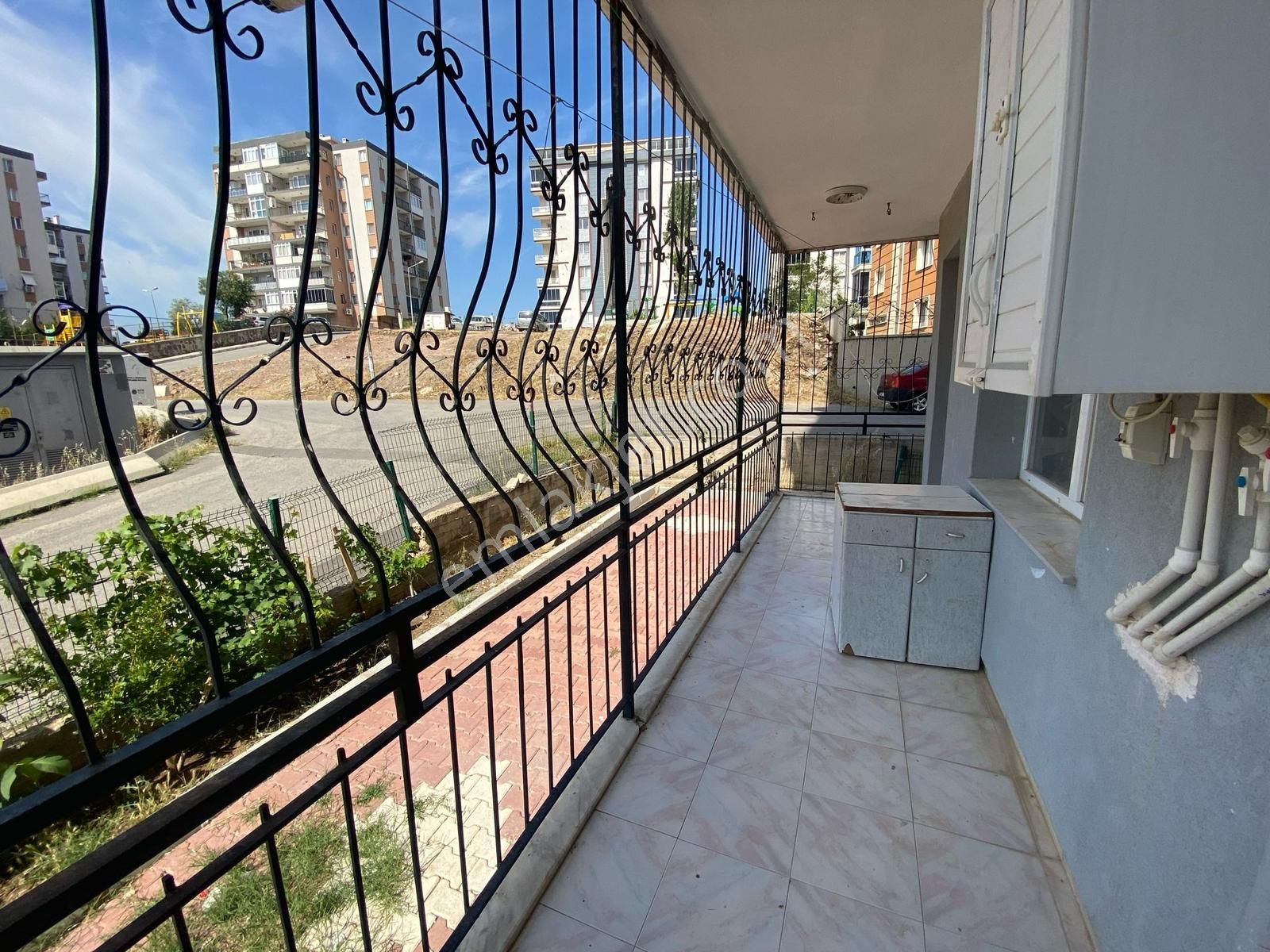 Menemen'de Çevre Yoluna Yakın Doğalgazlı Kiralık 3+1 Daire - Görsel 25