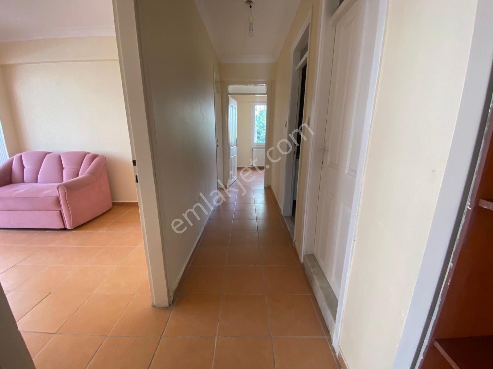 Menemen'de Çevre Yoluna Yakın Doğalgazlı Kiralık 3+1 Daire - Görsel 4