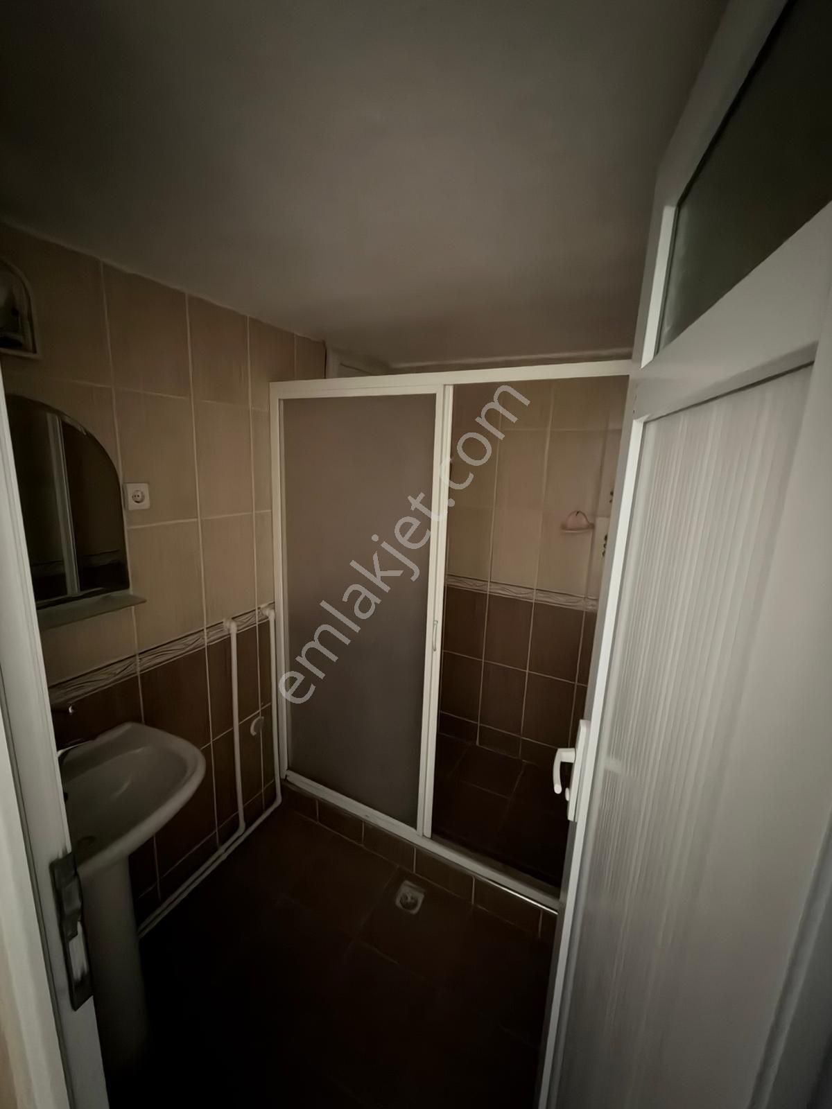 Buca Fırat Mah. 2+1 95 M2 Kapalı Mutfak Doğalgazlı Kiralık Daire - Görsel 5