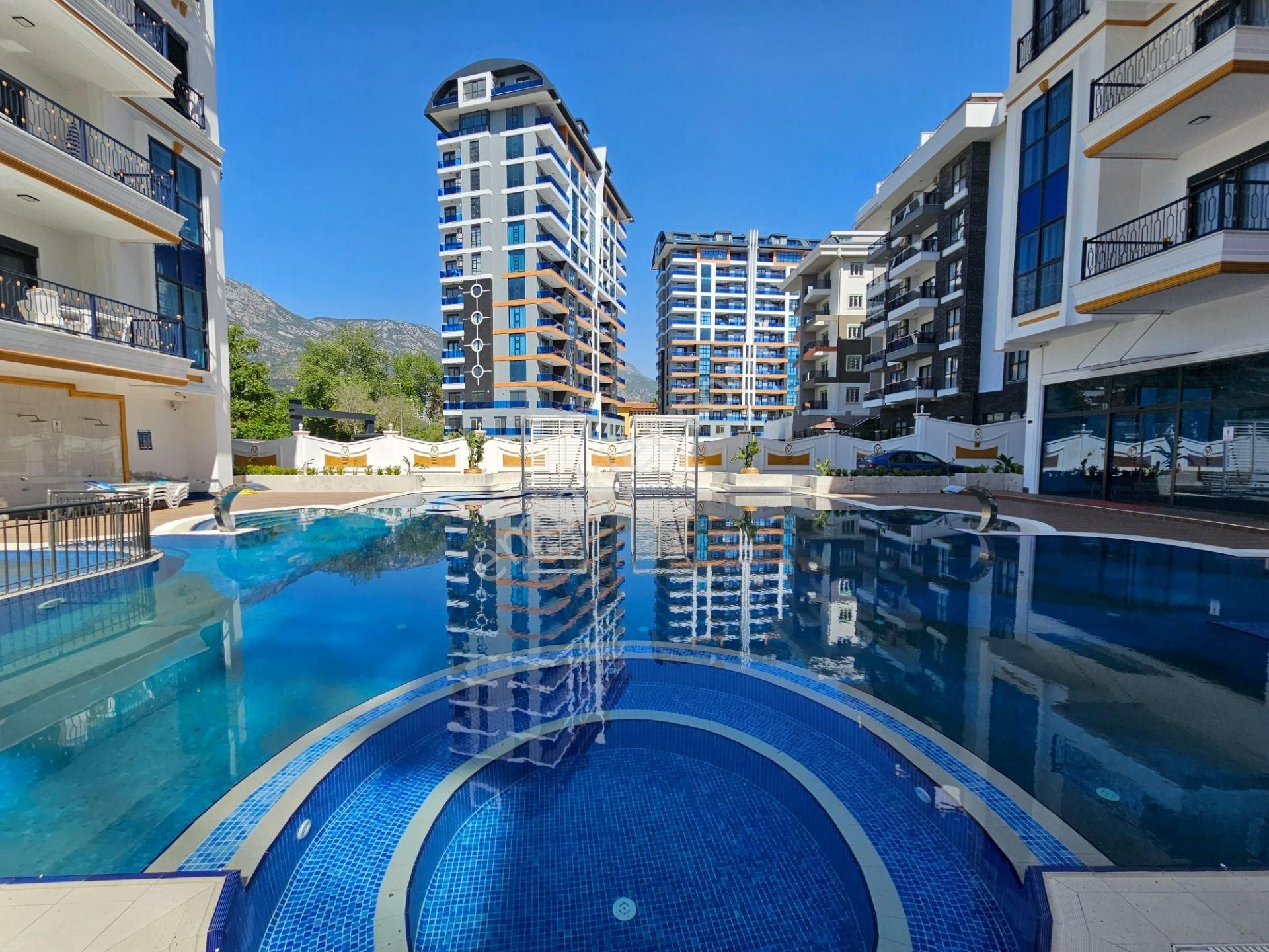 Alanya Mahmutlarmuhteşem Kompleks Satılık 1+1 Lüx Daire - Görsel 20