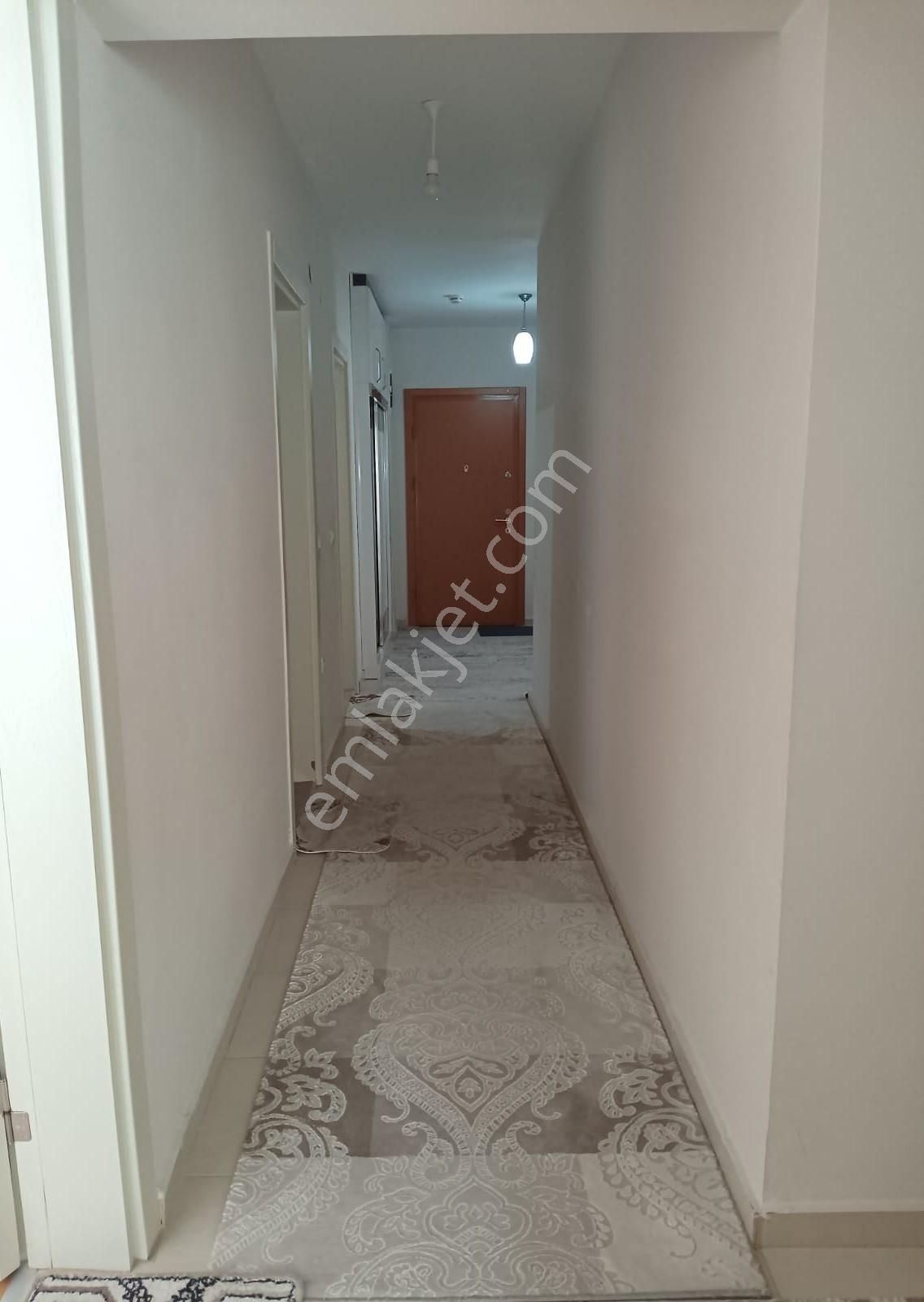 Ilgın'da Toki Bloklarında Ara Kat Satılık 3+1 Daire - Görsel 8