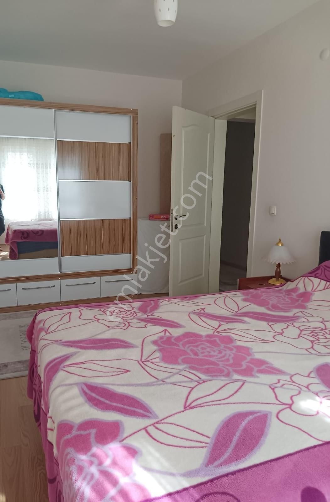 Ilgın'da Toki Bloklarında Ara Kat Satılık 3+1 Daire - Görsel 7