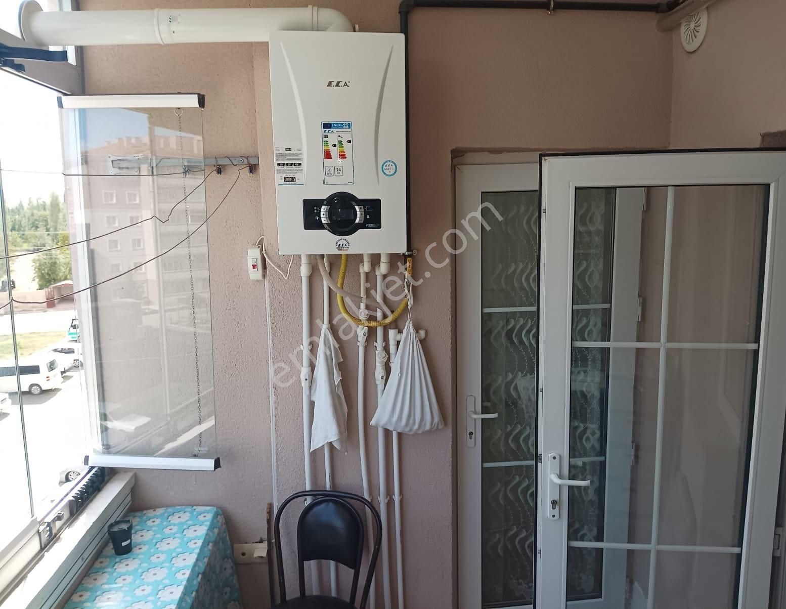 Ilgın'da Toki Bloklarında Ara Kat Satılık 3+1 Daire - Görsel 15