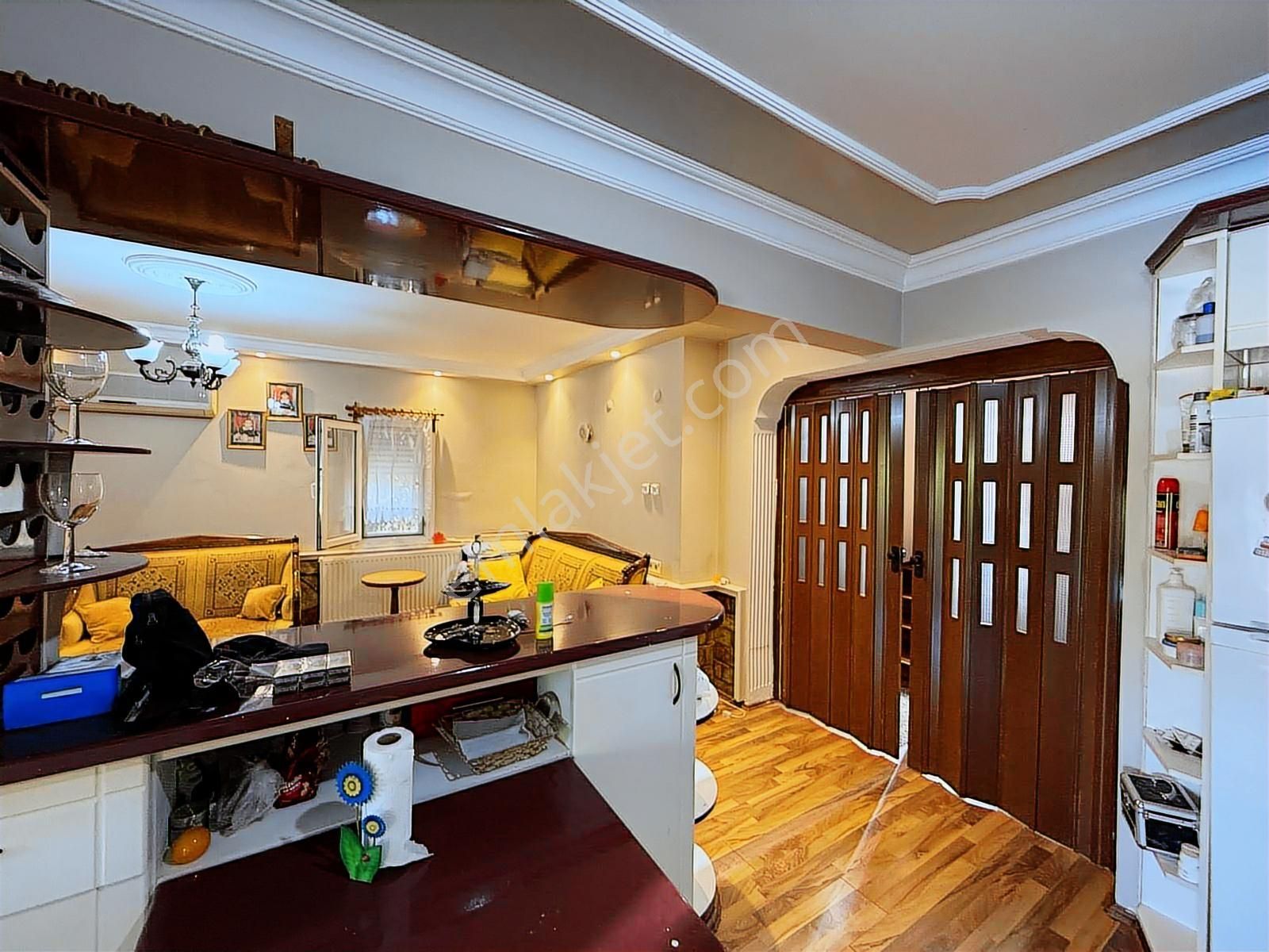 Kemalpaşa Armutlu Cadde Üstü Havuzlu Satılık Villa - Görsel 29