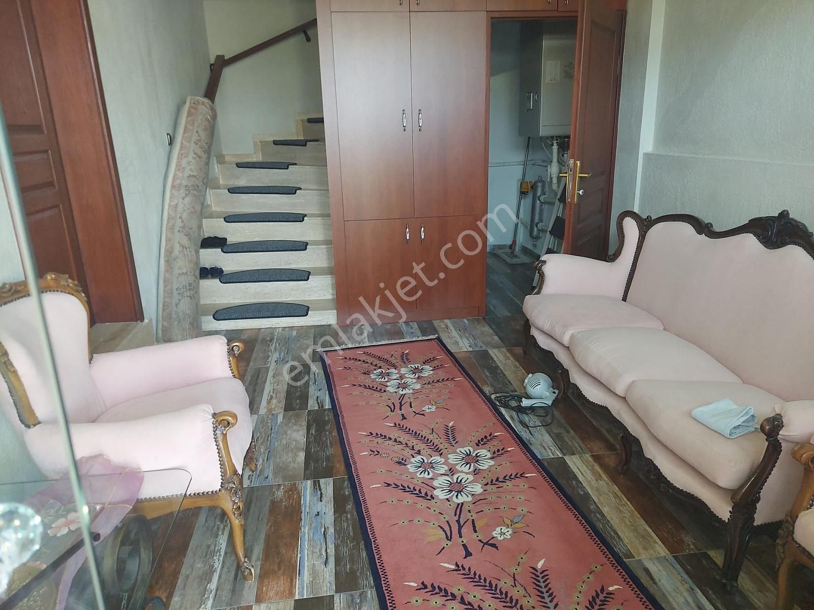 Kemalpaşa Yukarıkızılca'da Satılık Full Eşyalı 3+1 Dubleks Ev - Görsel 2