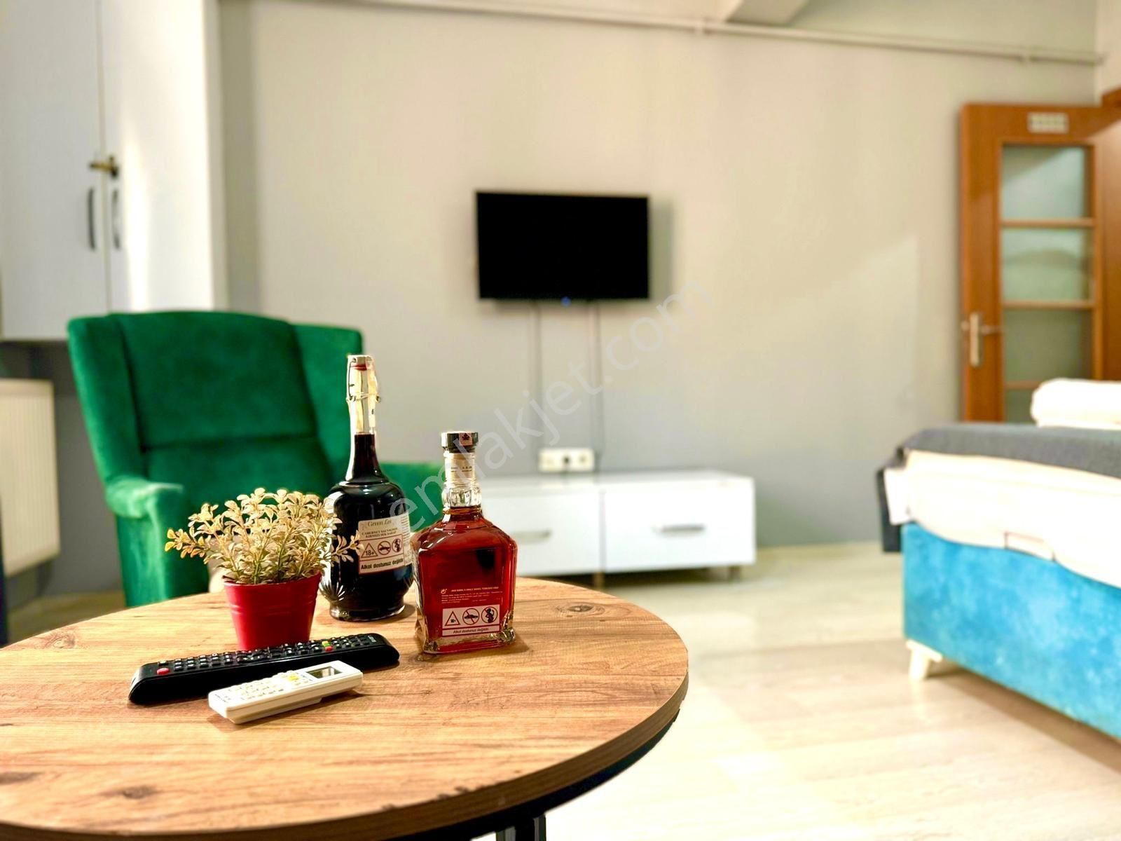 Beyazıt Laleli Tramvay Durağı Çıkışı 7/24 Günlük Kiralık Lüks Daireler - Görsel 19