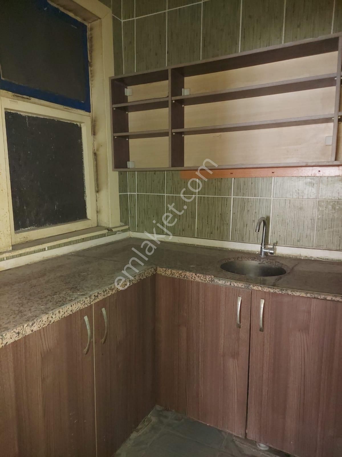 Konak'ta Cadde Üzeri Satılık Tabela Değeri Yüksek 3+1 Daire - Görsel 7