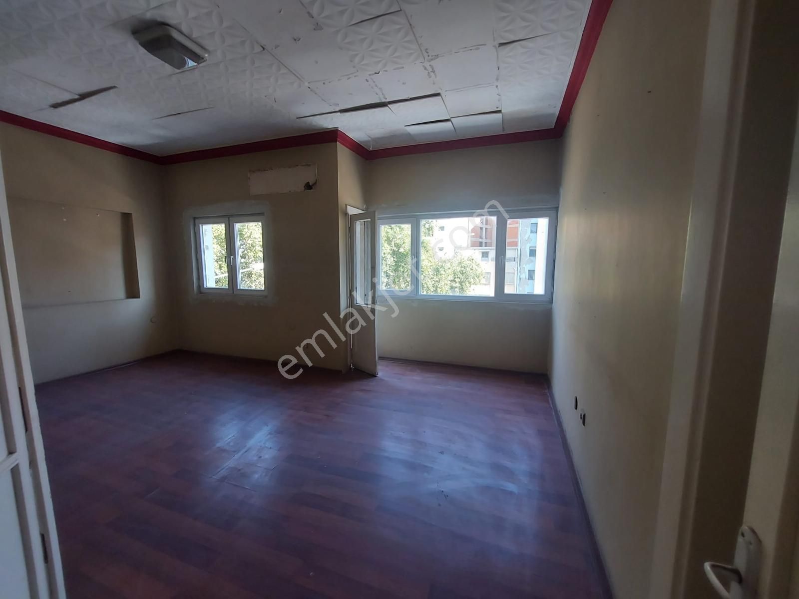 Konak'ta Cadde Üzeri Satılık Tabela Değeri Yüksek 3+1 Daire - Görsel 23