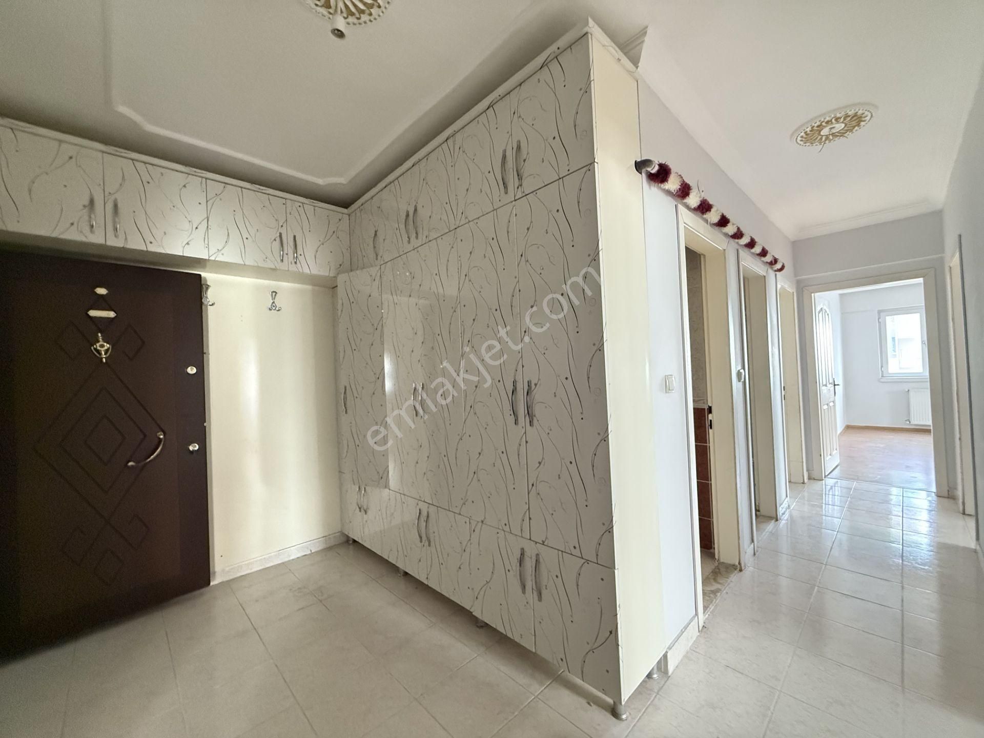 Kalecik Emlak'tan Ara Katta E.banyolu Kilerli Geniş 3+1 Daire - Görsel 18