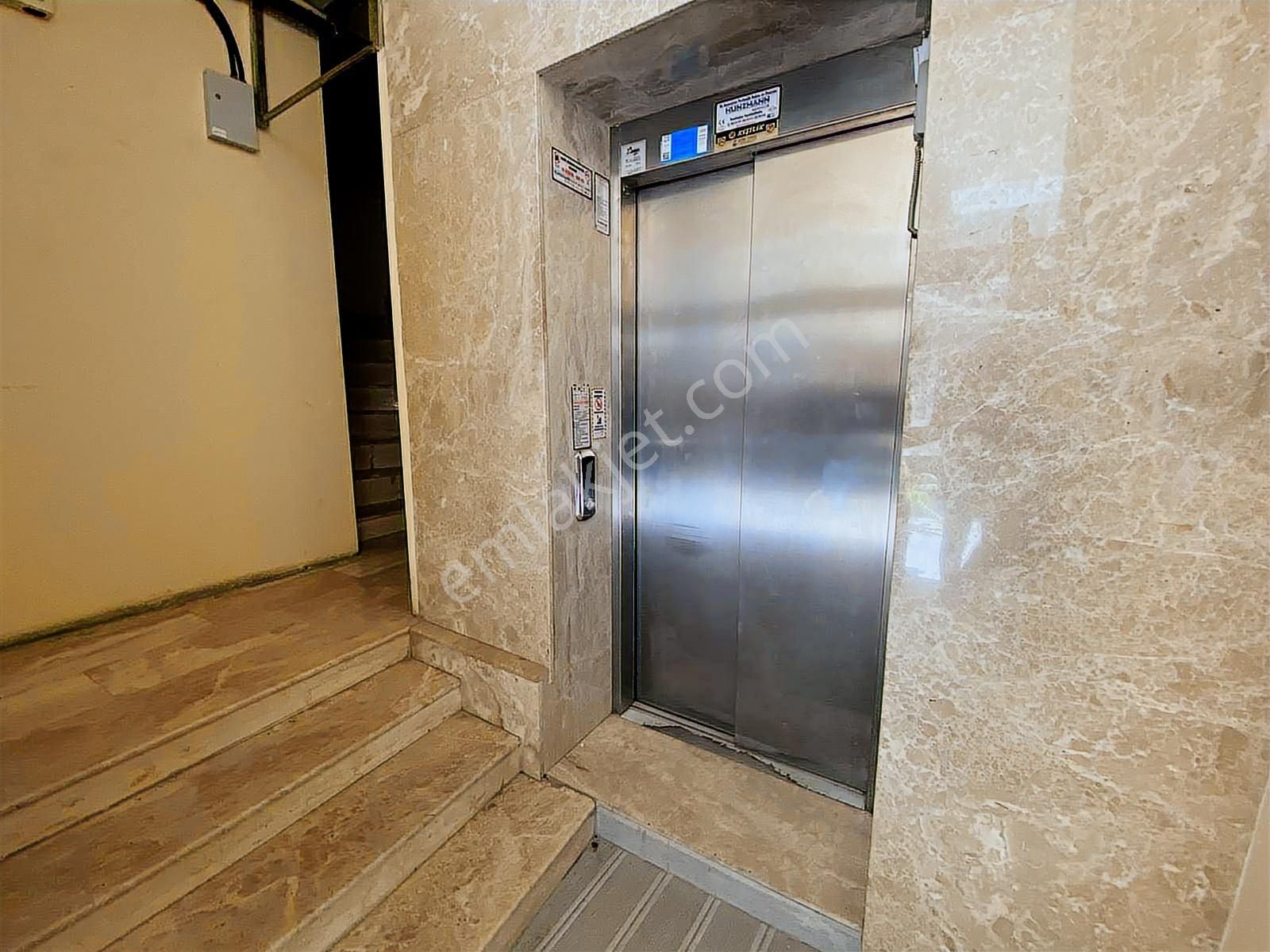 Turyap'tan Bornova Merkezde Satılık Boş Ara Kat 2+1 Daire - Görsel 10