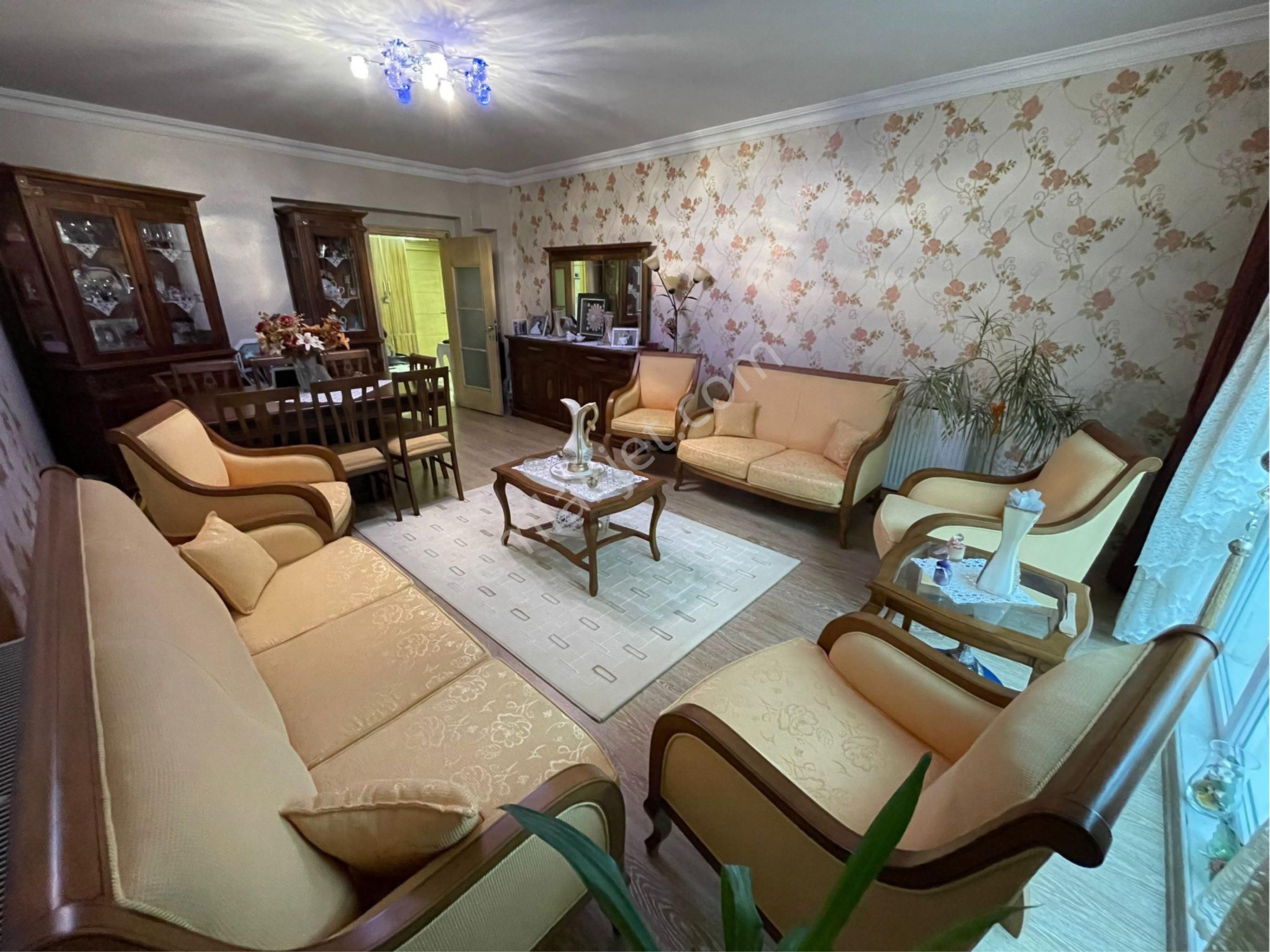 Etimesgut Ahimesut Mh.'de 3+1 Geniş Balkon 145m2 1.ara Katta Satılık Daire - Görsel 8