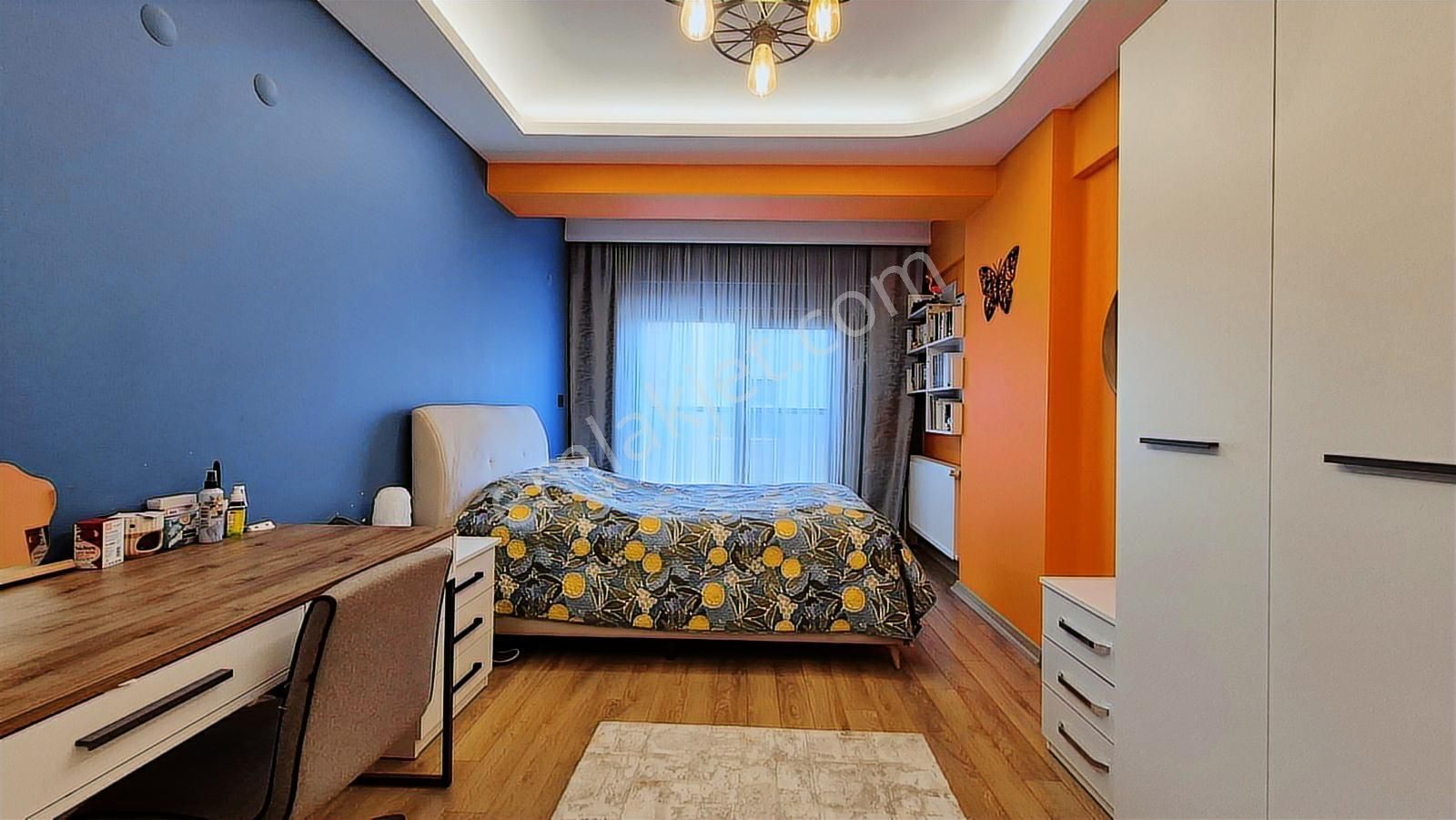 Form Bornova Yakını Onag Yaşam Evleri Sitesinde 3+1 Lüks Daire - Görsel 15