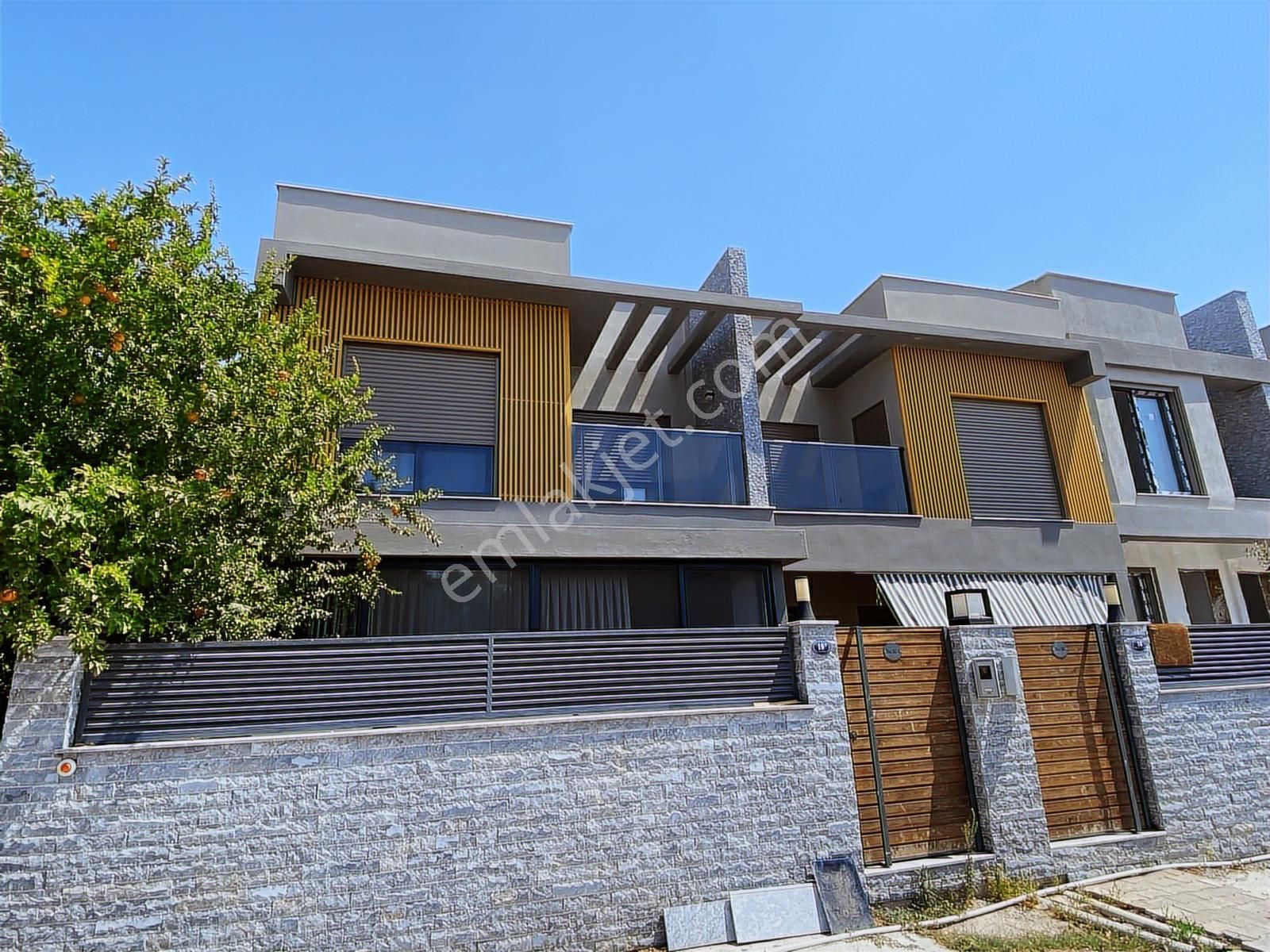 Turyap'tan Osmangazi'de Satılık Sıfır 3+1 Fourleks Villa