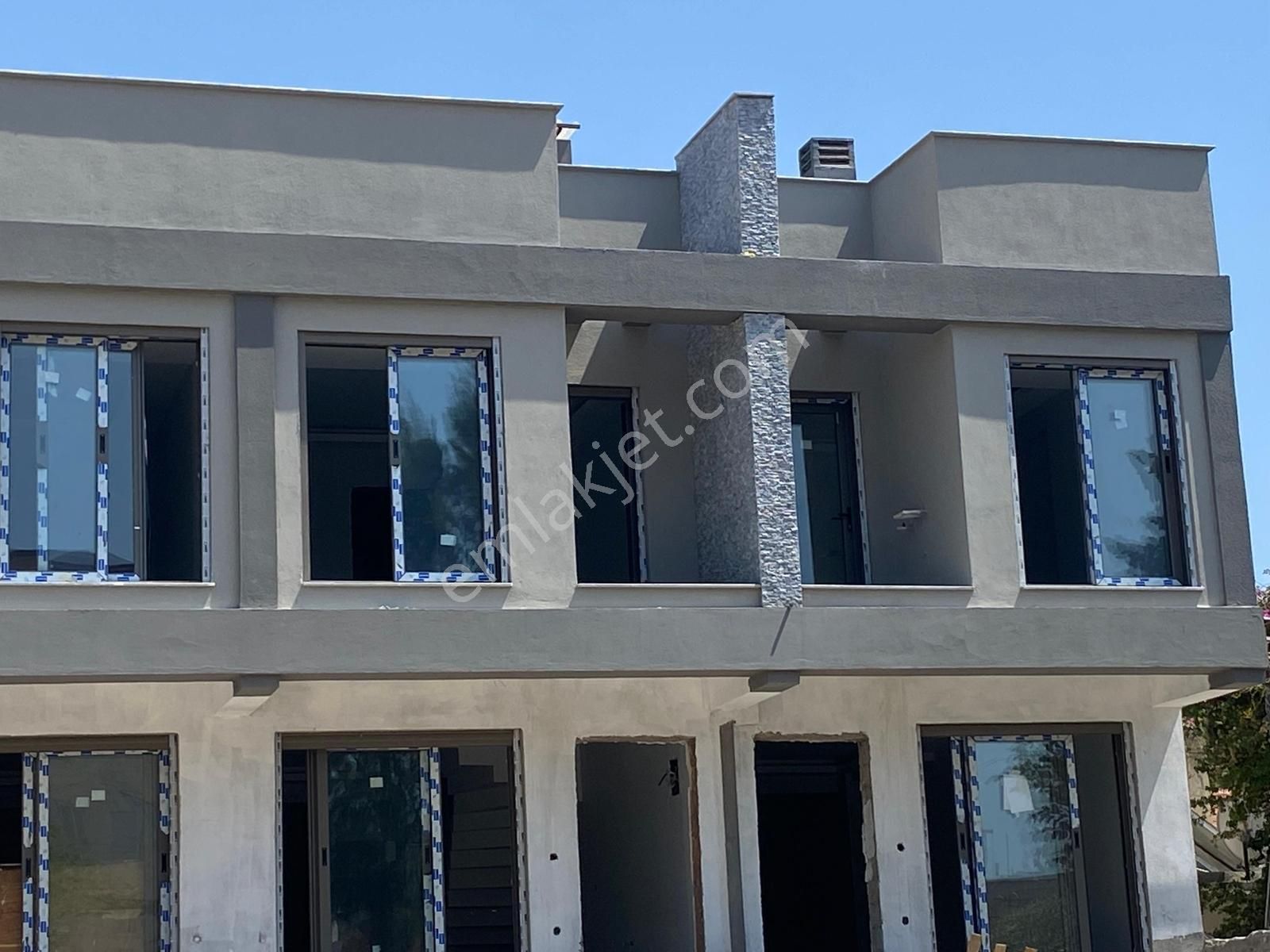 Turyap'tan Osmangazi'de Satılık Sıfır Ön Cephe 3+1 Fourlex Villa