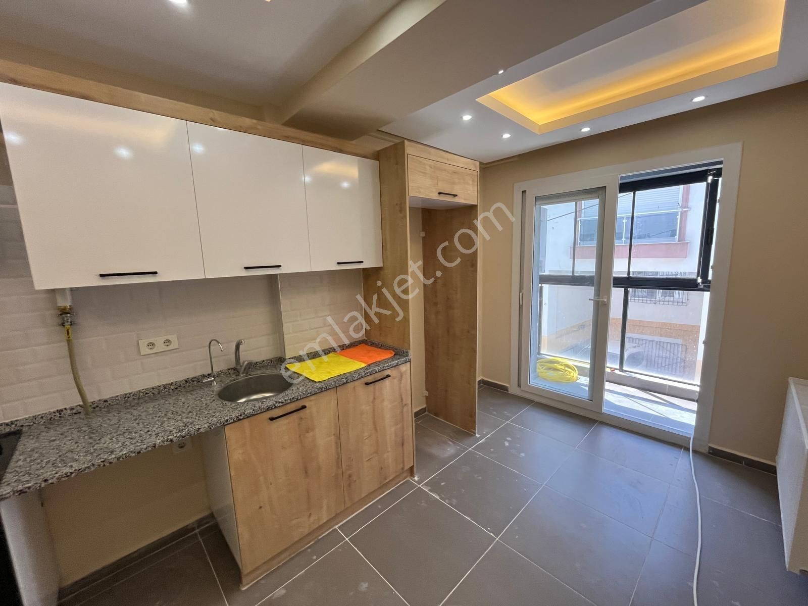 İzmir Çiğili De Sıfr 5+1 Satılık Daire - Görsel 18