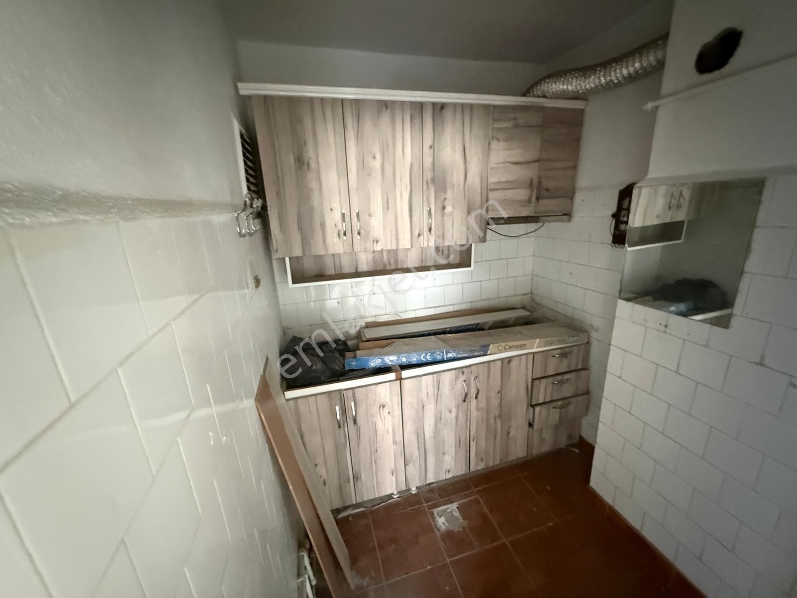 Sincan Çarşı Merkez Ankara Cd. Katta 1+1 Geniş Ofis - Görsel 7