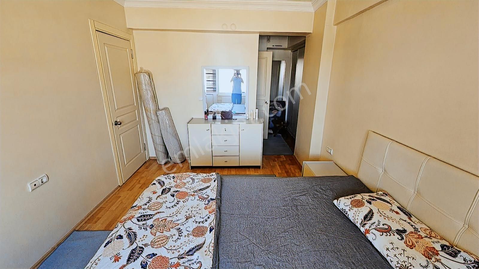 Körfez Mahallesinde Deniz Manzaralı Geniş Köşe Satılık 3+1 Daire - Görsel 19