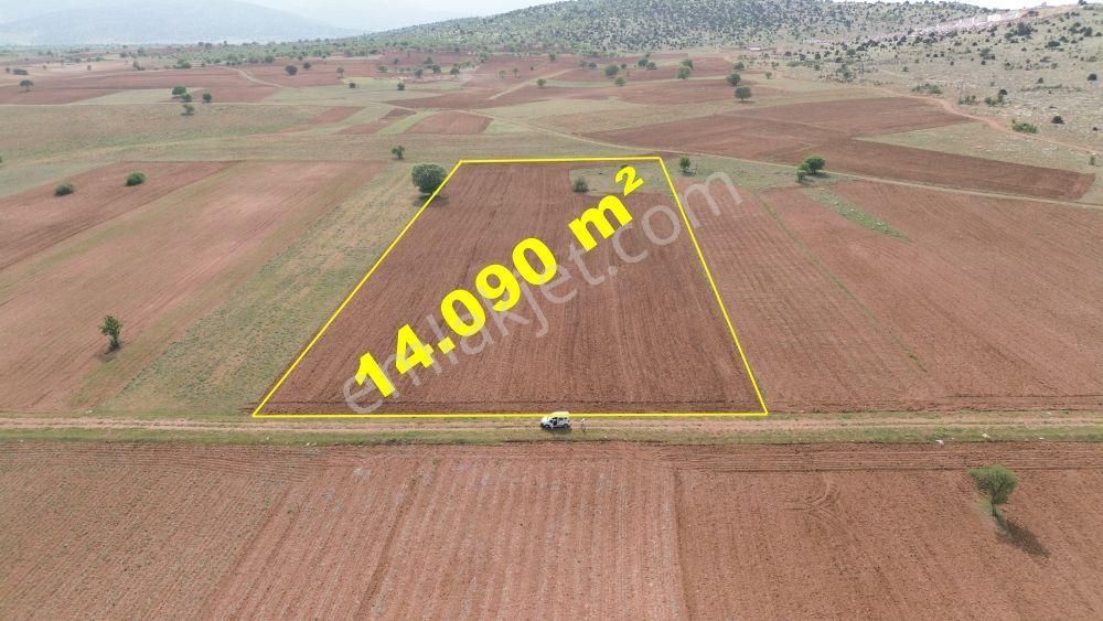 Konya / Akören / Hacılar Mahallesinde 14.090 M² Müstakil Tapulu Tarla - Görsel 5