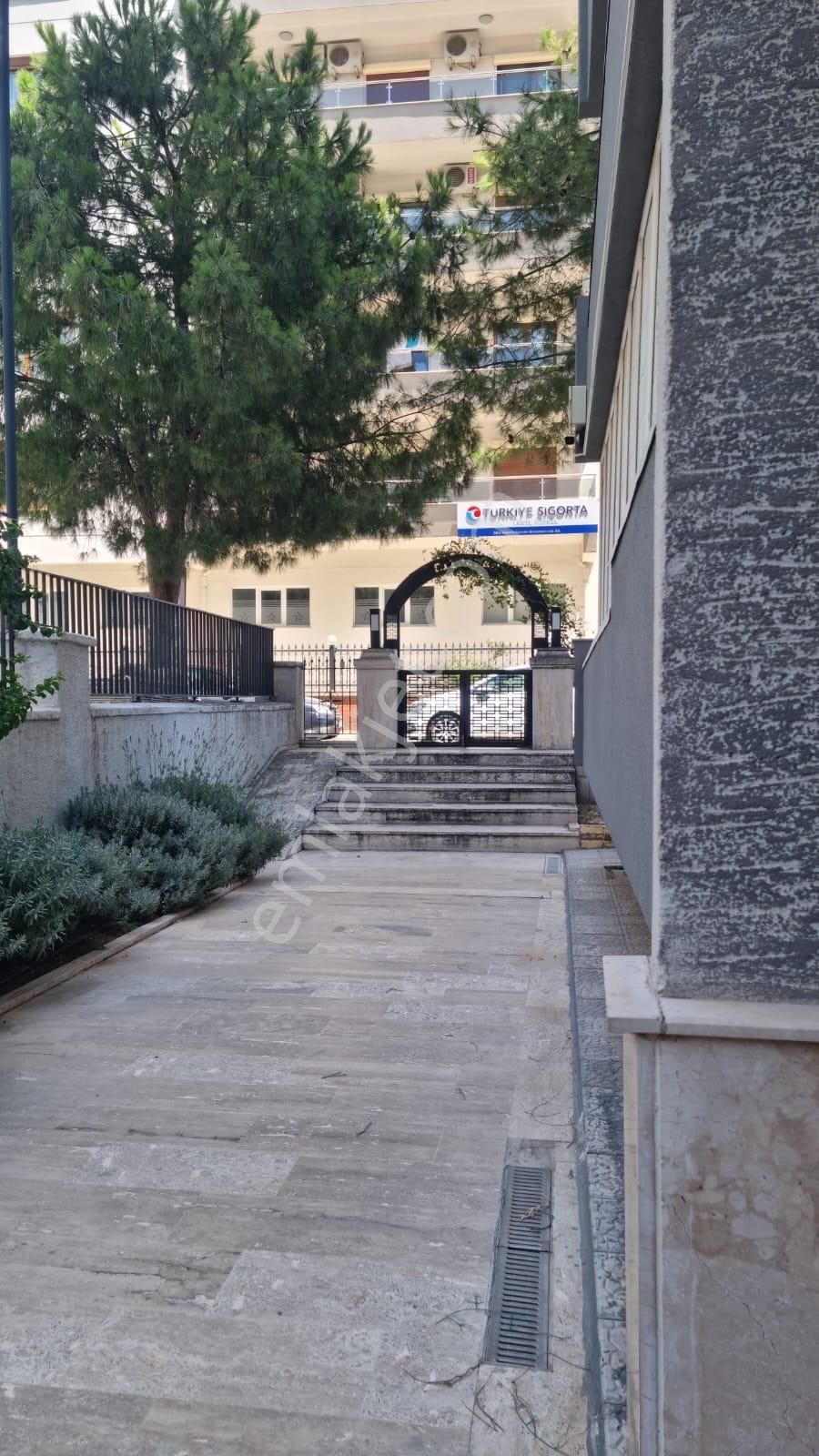Turyap'tan Mansuroğlu'nda Site İçi Satılık Geniş Boş 3+1 Daire - Görsel 32