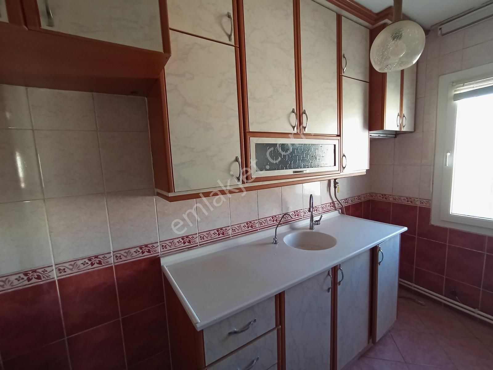 Buca Karanfil Mah 2+1 Kiralık Temiz Aydınlık - Görsel 6