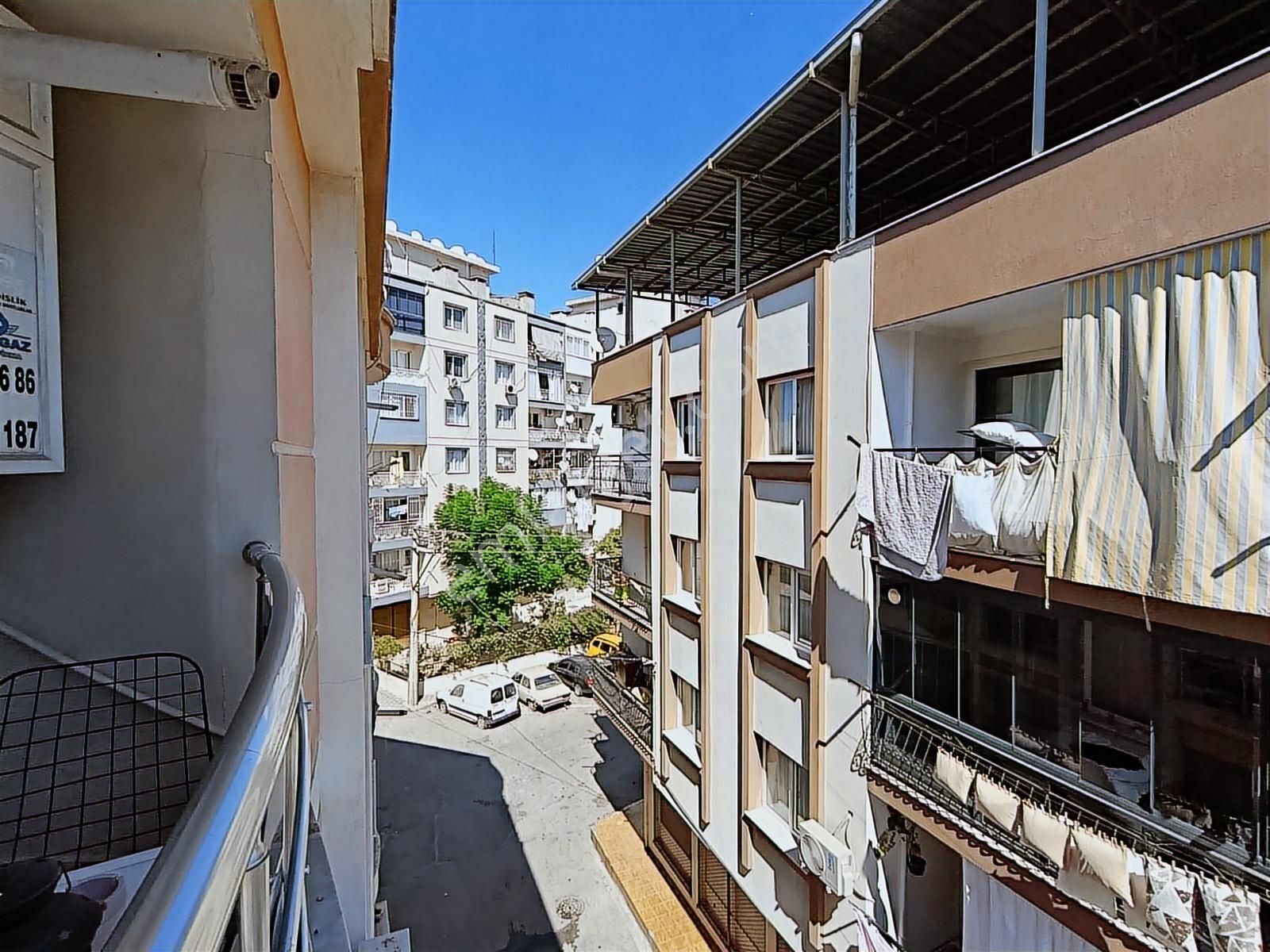 Buca Gediz Mahallesi'nde Merkezi Konumda 3+1 Satılık Daire - Görsel 18