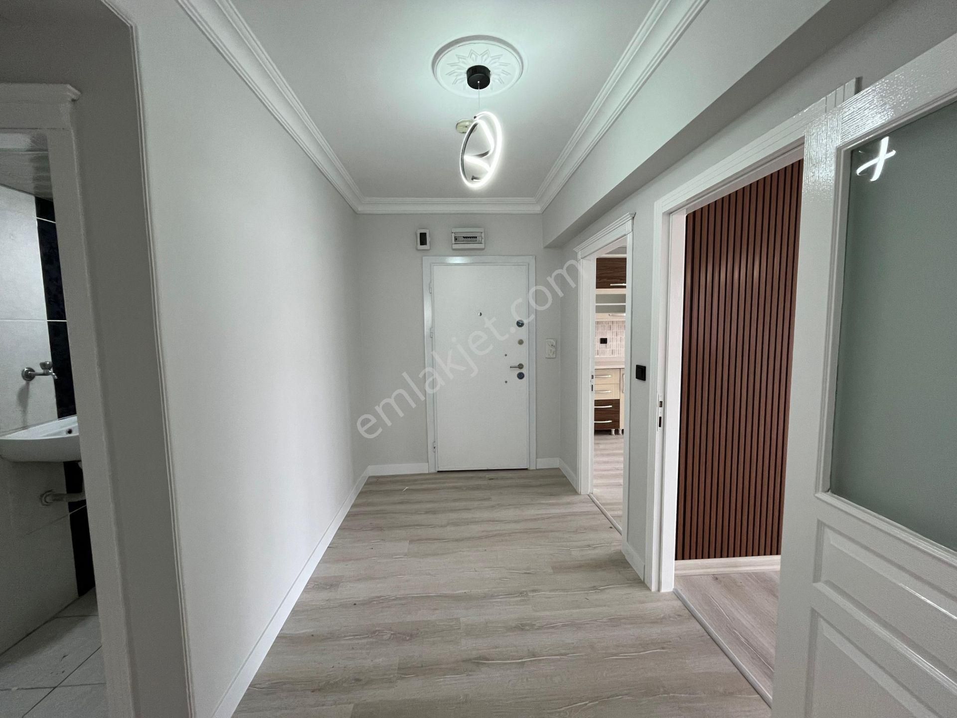 Ümitova Caddesinde 3+1 Full Yapılı 135 M2 - Görsel 3
