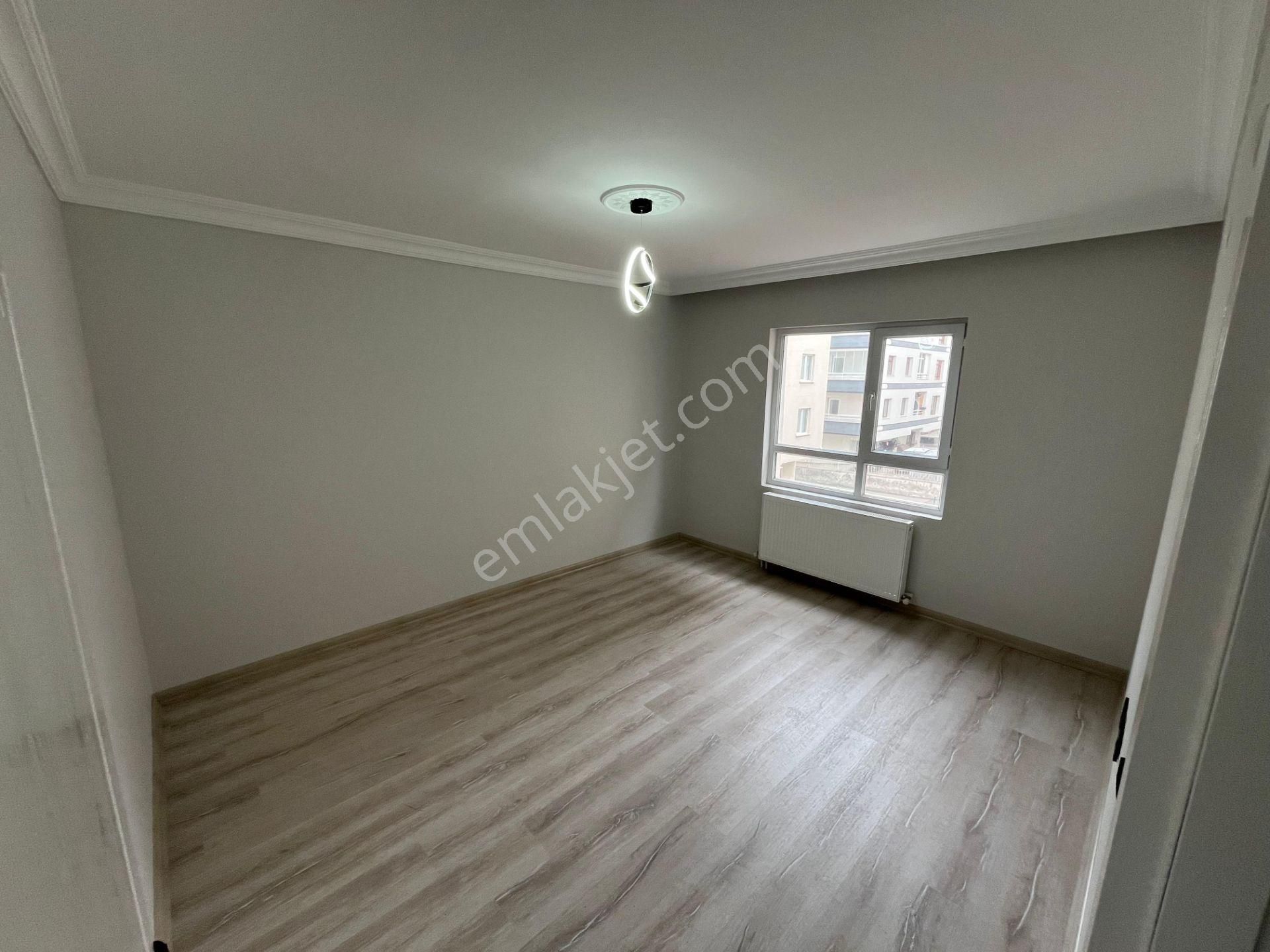 Ümitova Caddesinde 3+1 Full Yapılı 135 M2 - Görsel 12