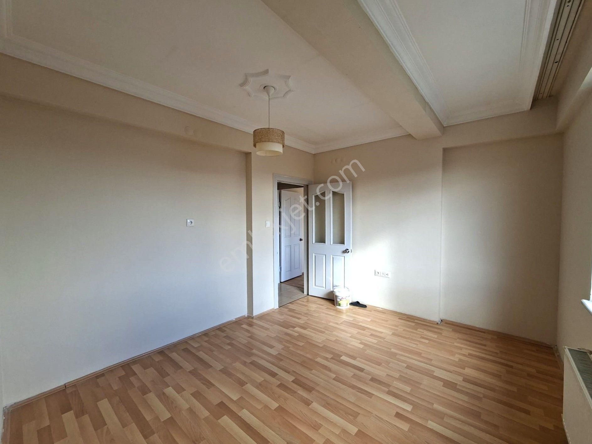 Recep Ümit Emlak'tan Ömerağa Mahallesinde Turgut Reis Caddesi Üzerinde Satılık 2+1 Daire - Görsel 25