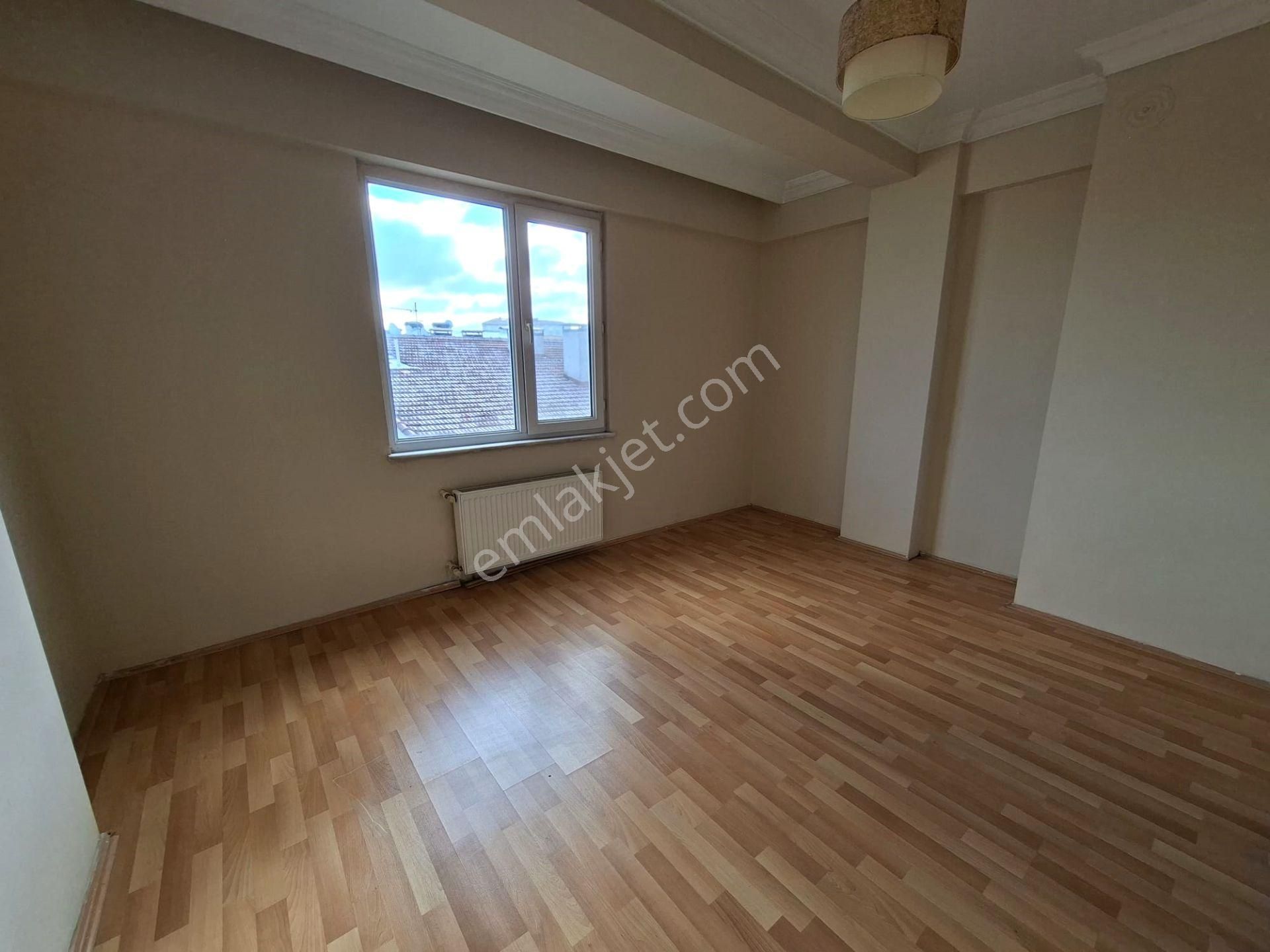 Recep Ümit Emlak'tan Ömerağa Mahallesinde Turgut Reis Caddesi Üzerinde Satılık 2+1 Daire - Görsel 18