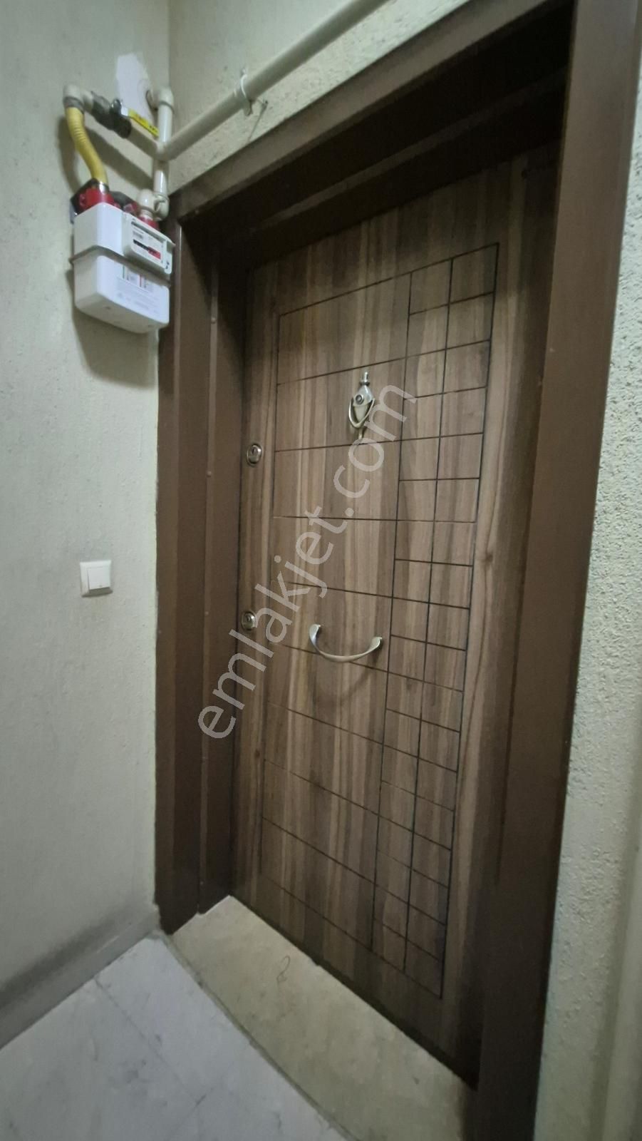Ege Üniversitesi Kampüsü Arkasında Doğalgaz Kombili 3+1 - Görsel 10