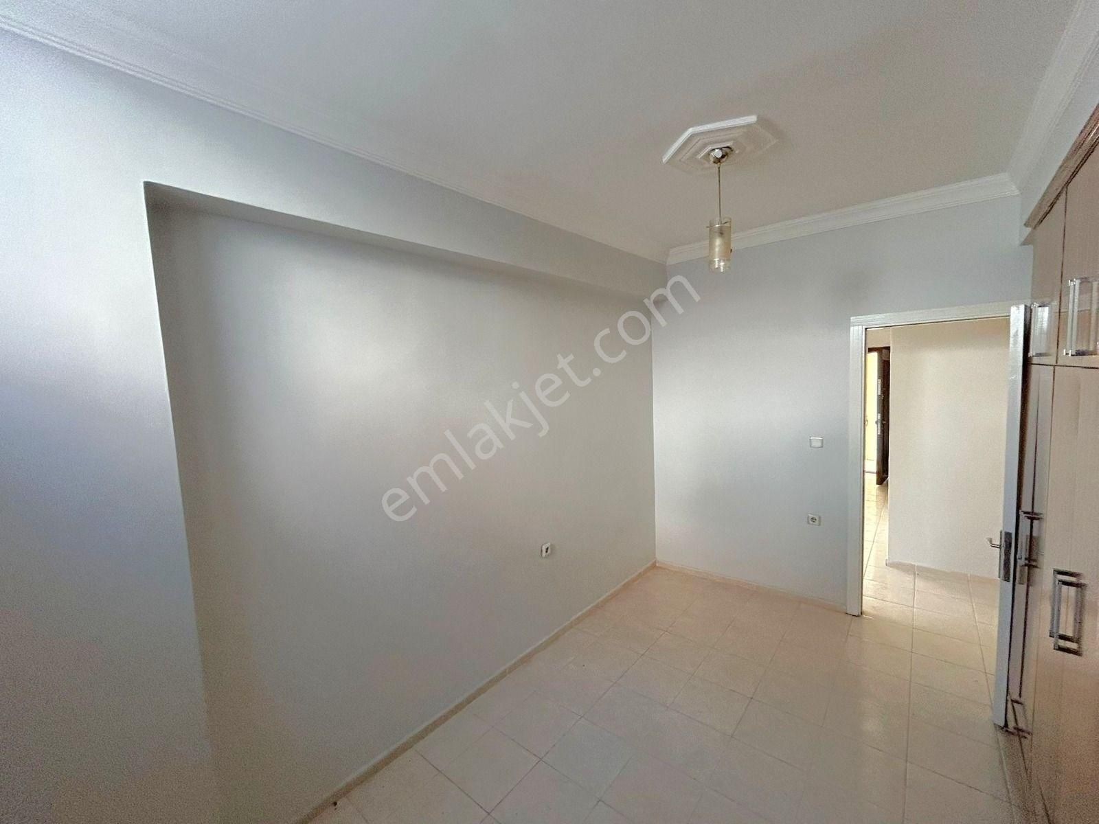 Acill Buca Çamlık Mah.de Uçanyol Yanı 2+1 75m2 A.mutfak Giriş Kat Satılık Daire - Görsel 7