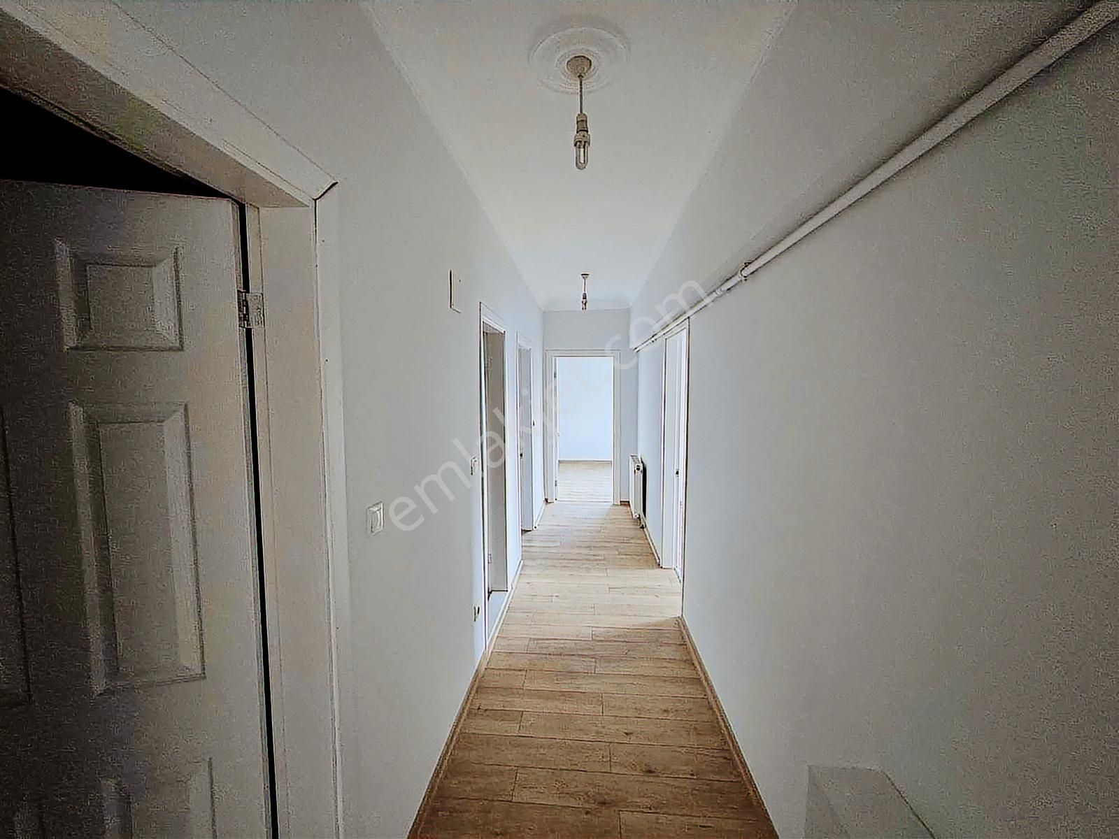 Aile Binasında 3+1 Kat Mülkiyetli 130 M2 Daire !!! - Görsel 13