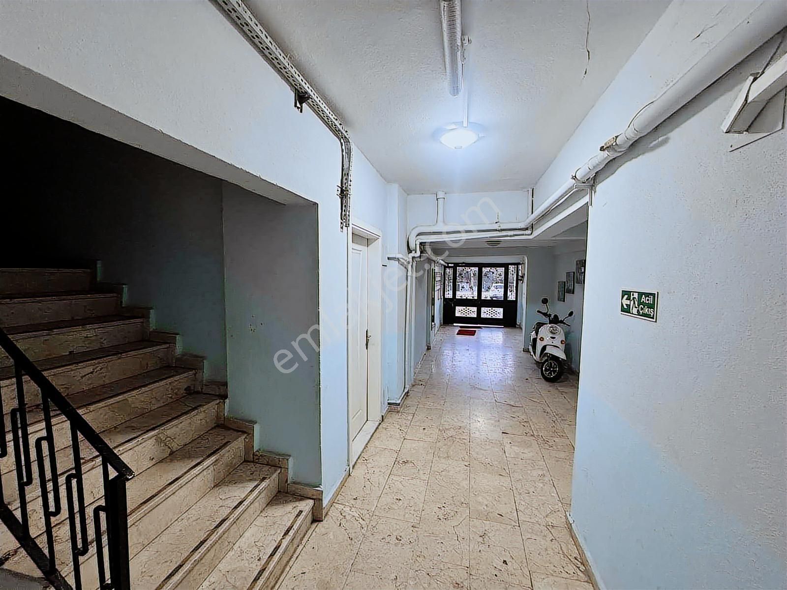 Aile Binasında 3+1 Kat Mülkiyetli 130 M2 Daire !!! - Görsel 28