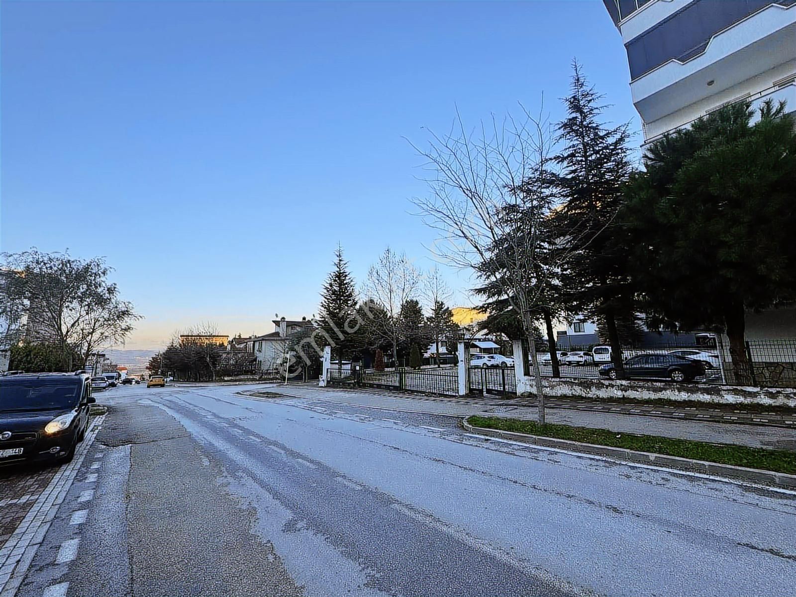 Aile Binasında 3+1 Kat Mülkiyetli 130 M2 Daire !!! - Görsel 21