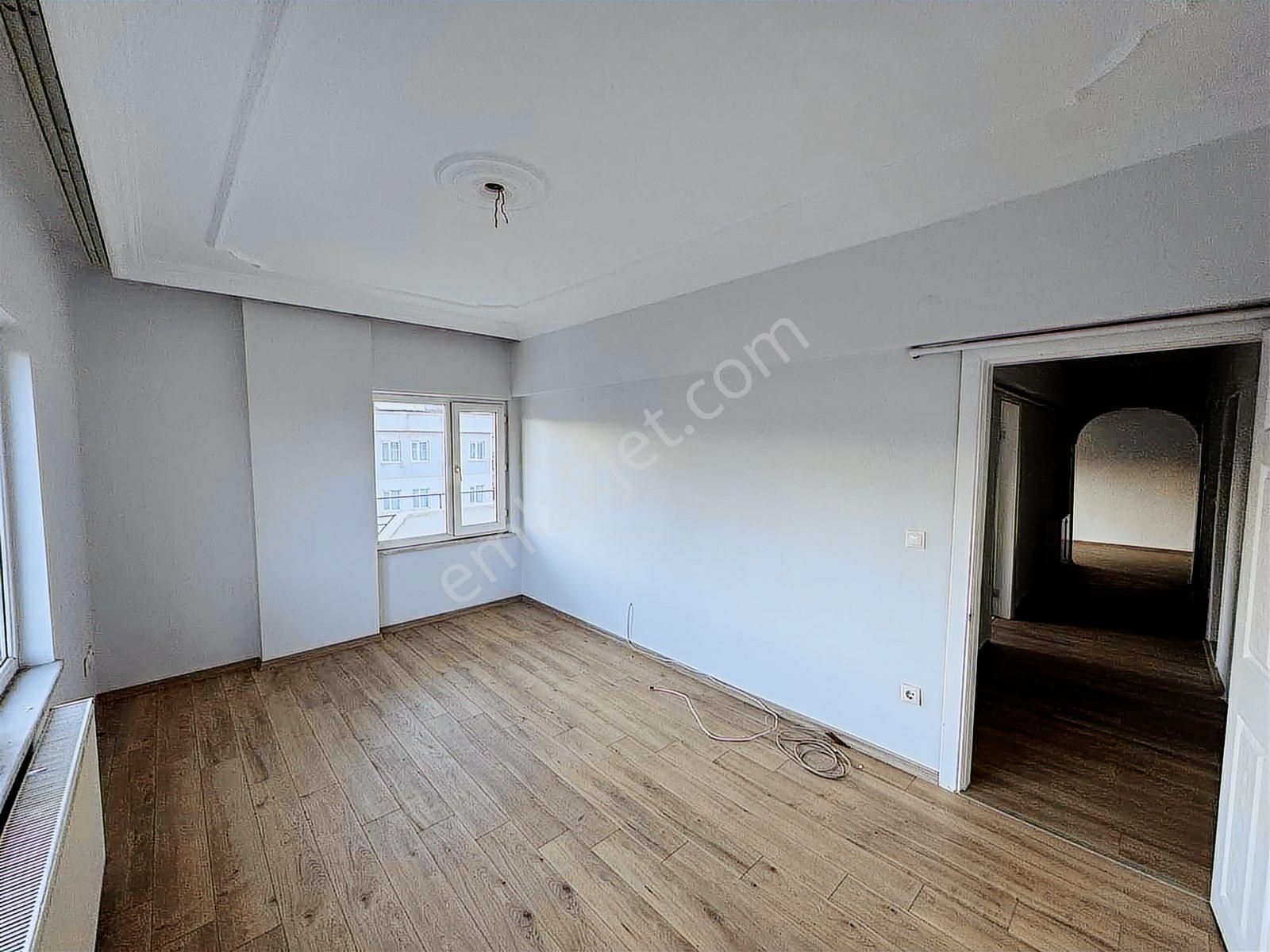 Aile Binasında 3+1 Kat Mülkiyetli 130 M2 Daire !!! - Görsel 31