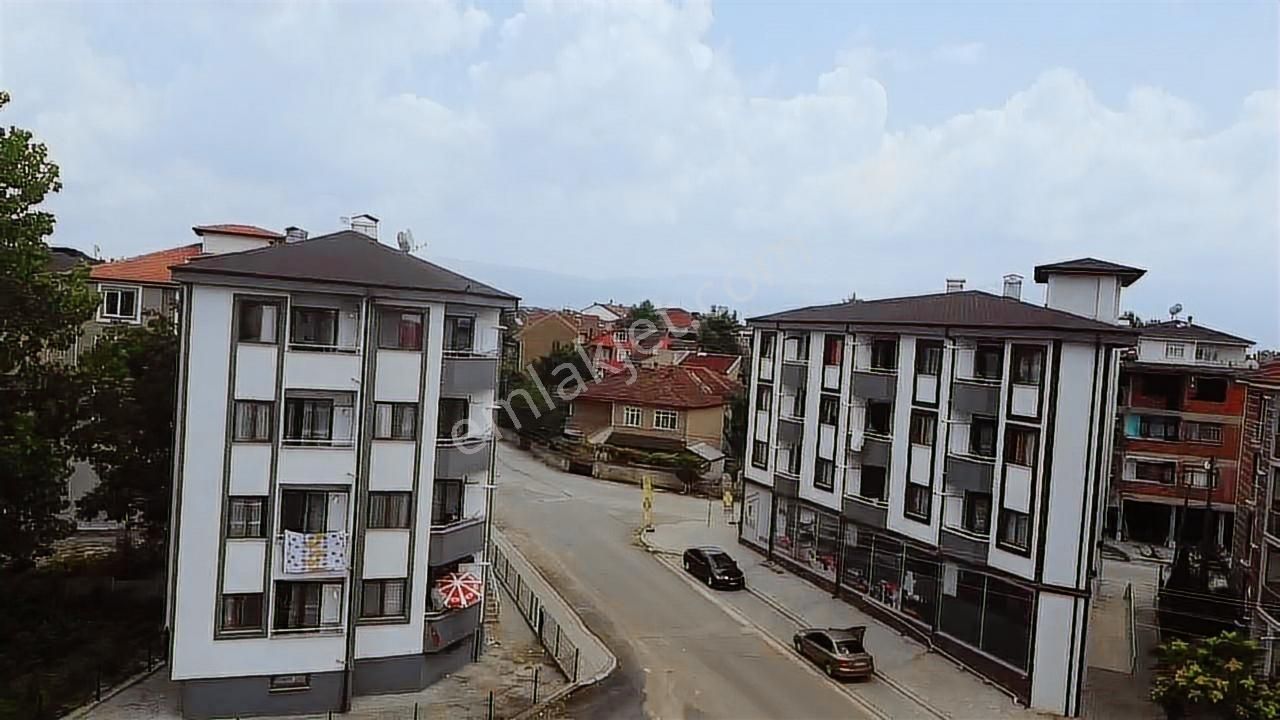 11- Şeker Emlaktan - 2+1-60m² Satılık Eşyalı Daire - Görsel 34