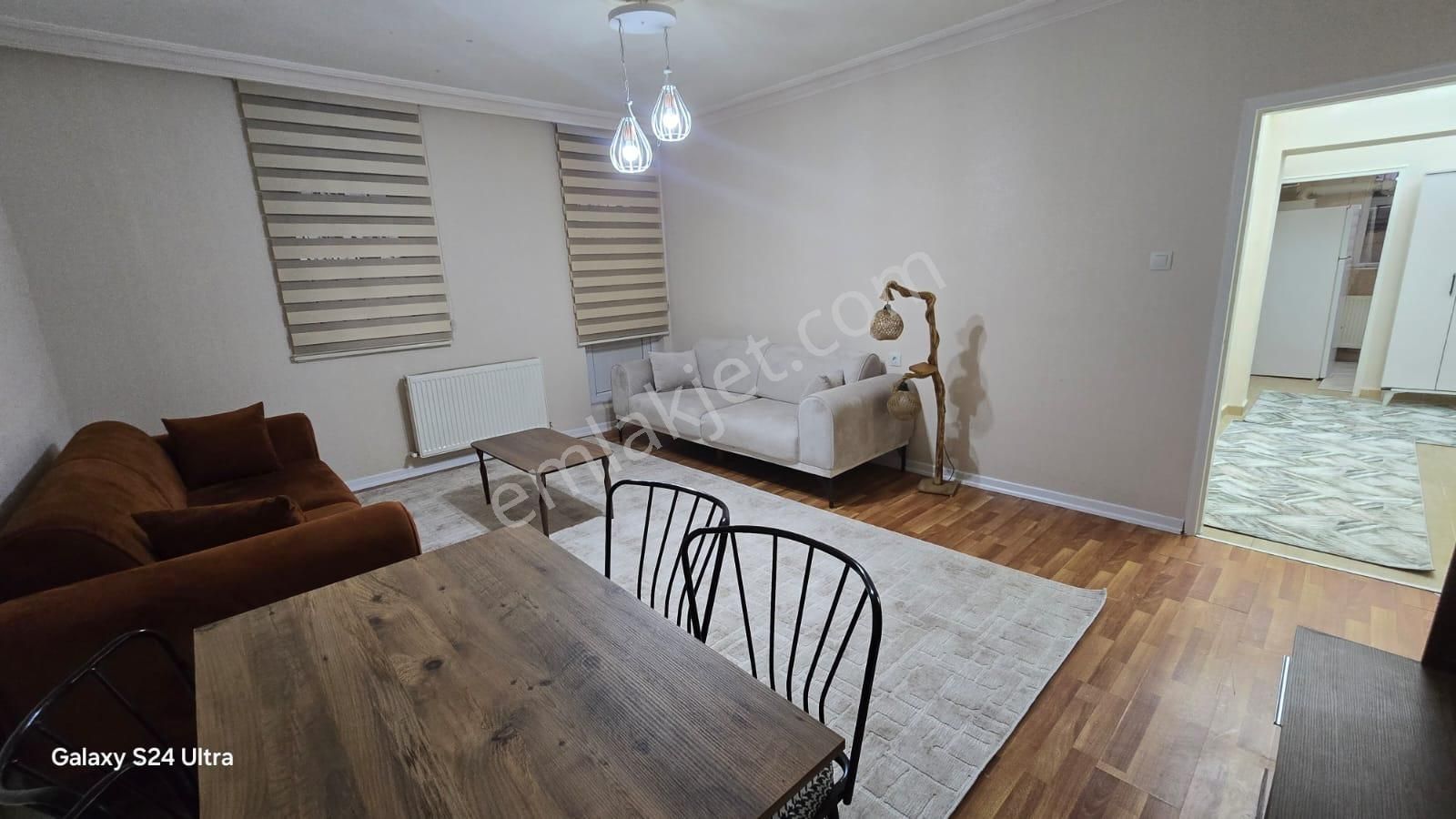 Topçu Mah De Yüksek Kira Getirili Satılık 2+1 Eşyalı Giriş Kat Daire - Görsel 2