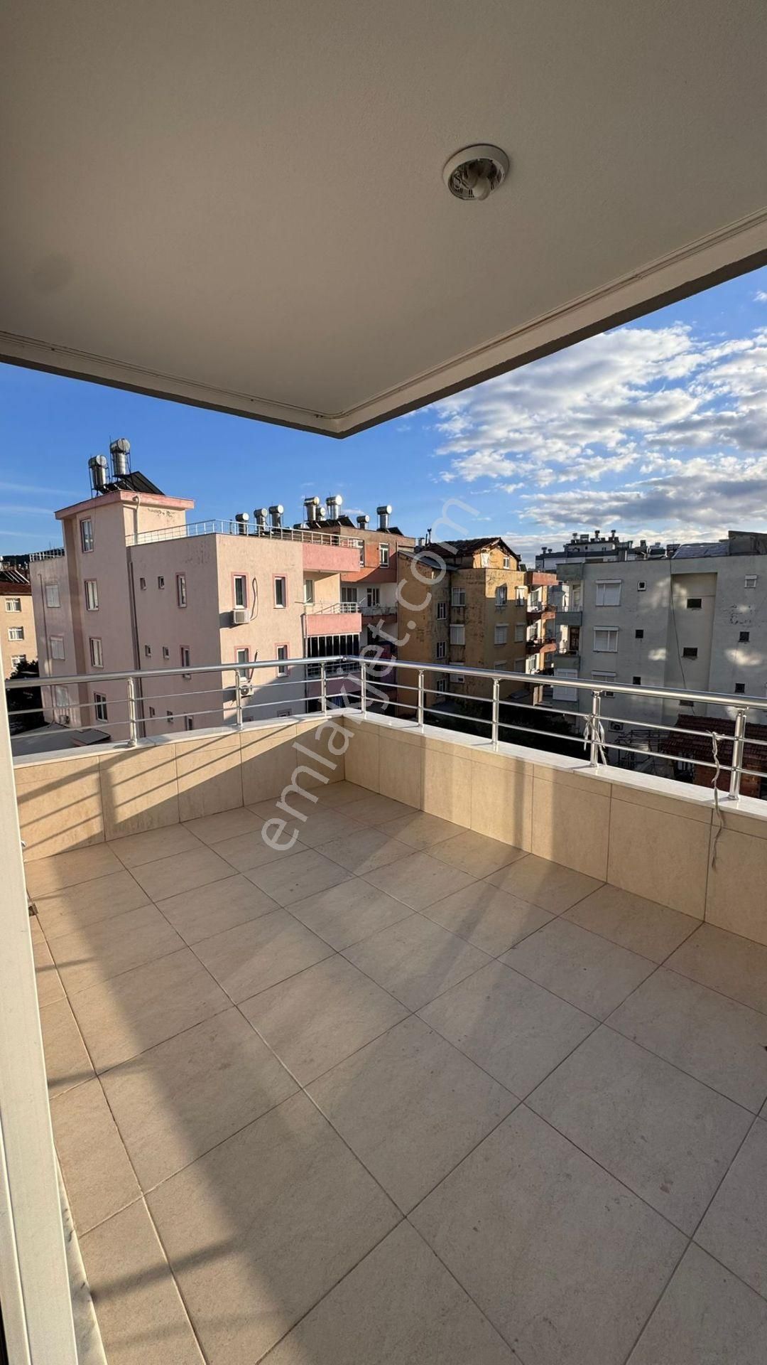 Antalya Kumluca Da Kiralık 3+1 Daire. Bağlık Mahallesinde - Görsel 2