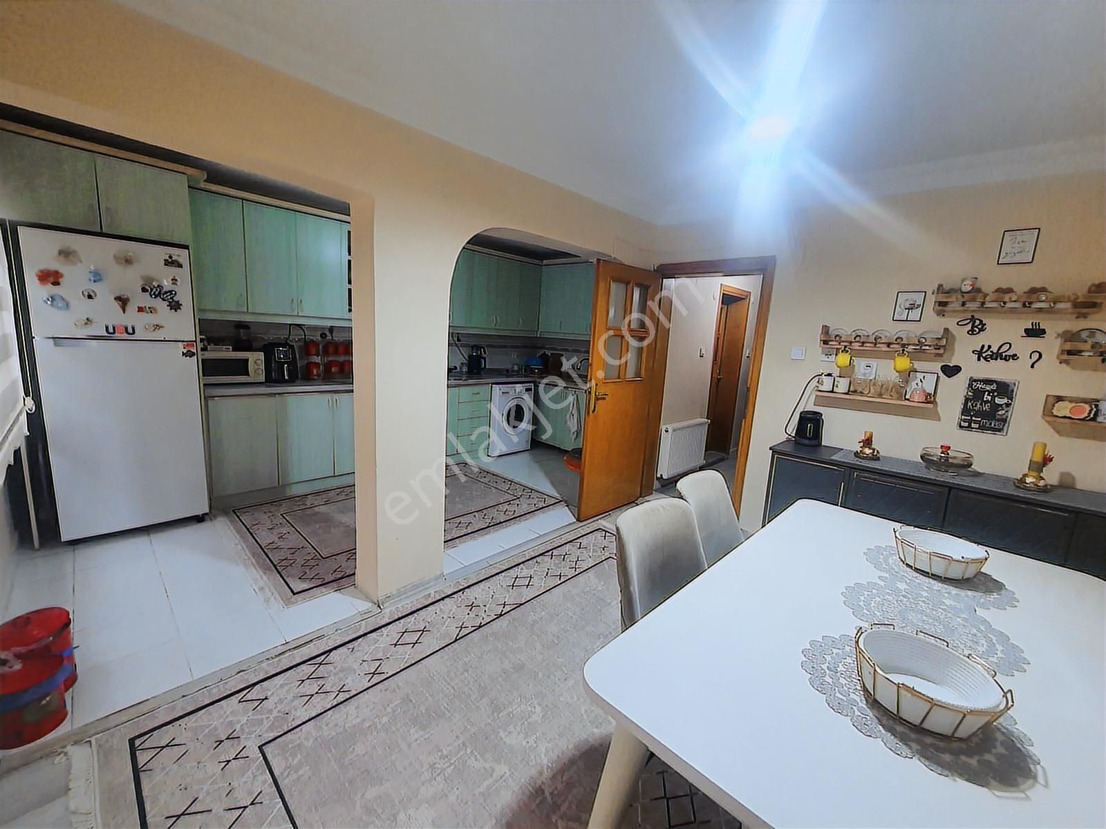 2- Şeker Emlak Yeni Mah.satılık Fırsat Bakımlı Bina - Görsel 8