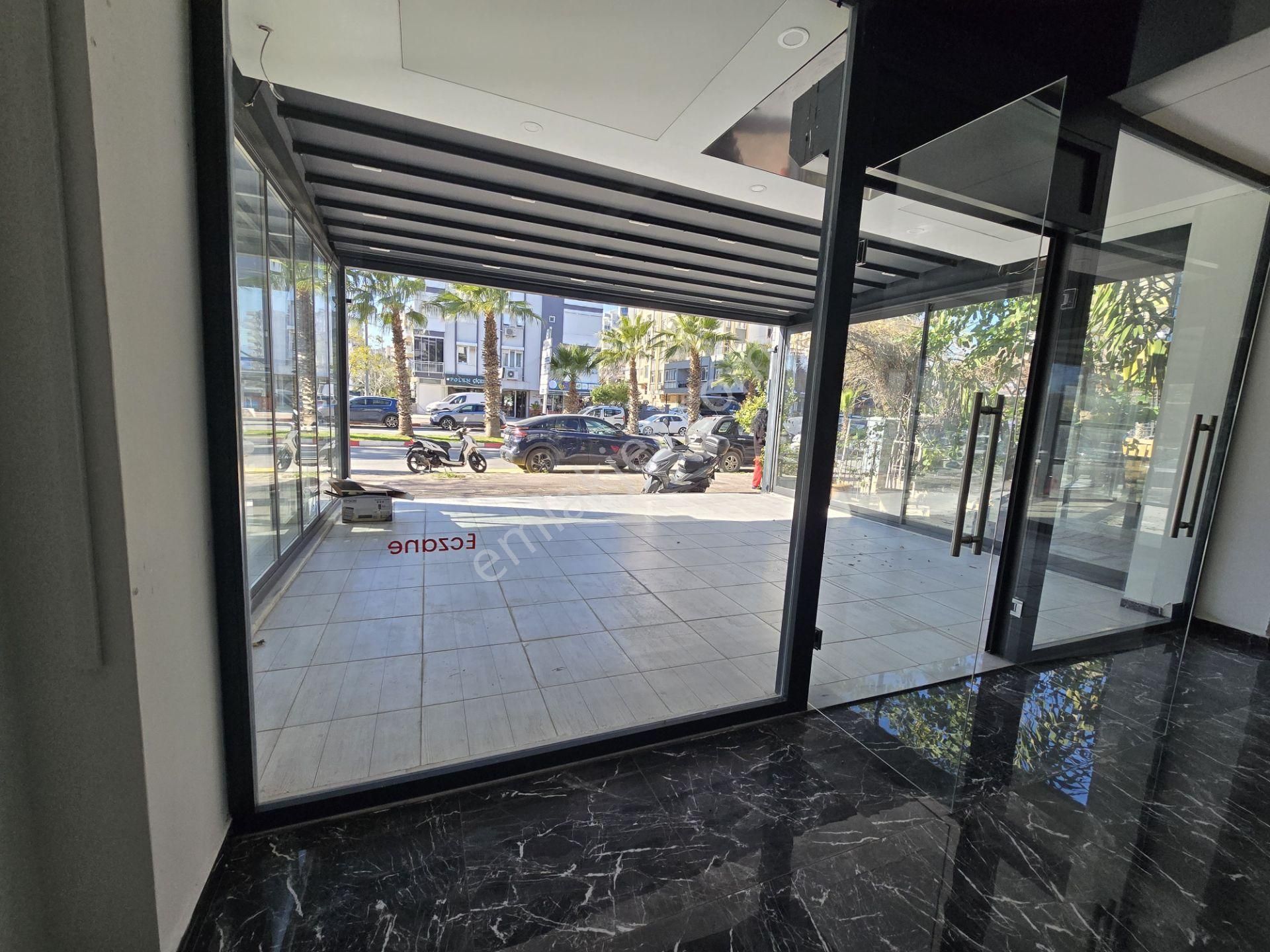 Fener Mahallesinde Falez Cad. Merkezi Konumda 100 M2 Dükkan - Görsel 7