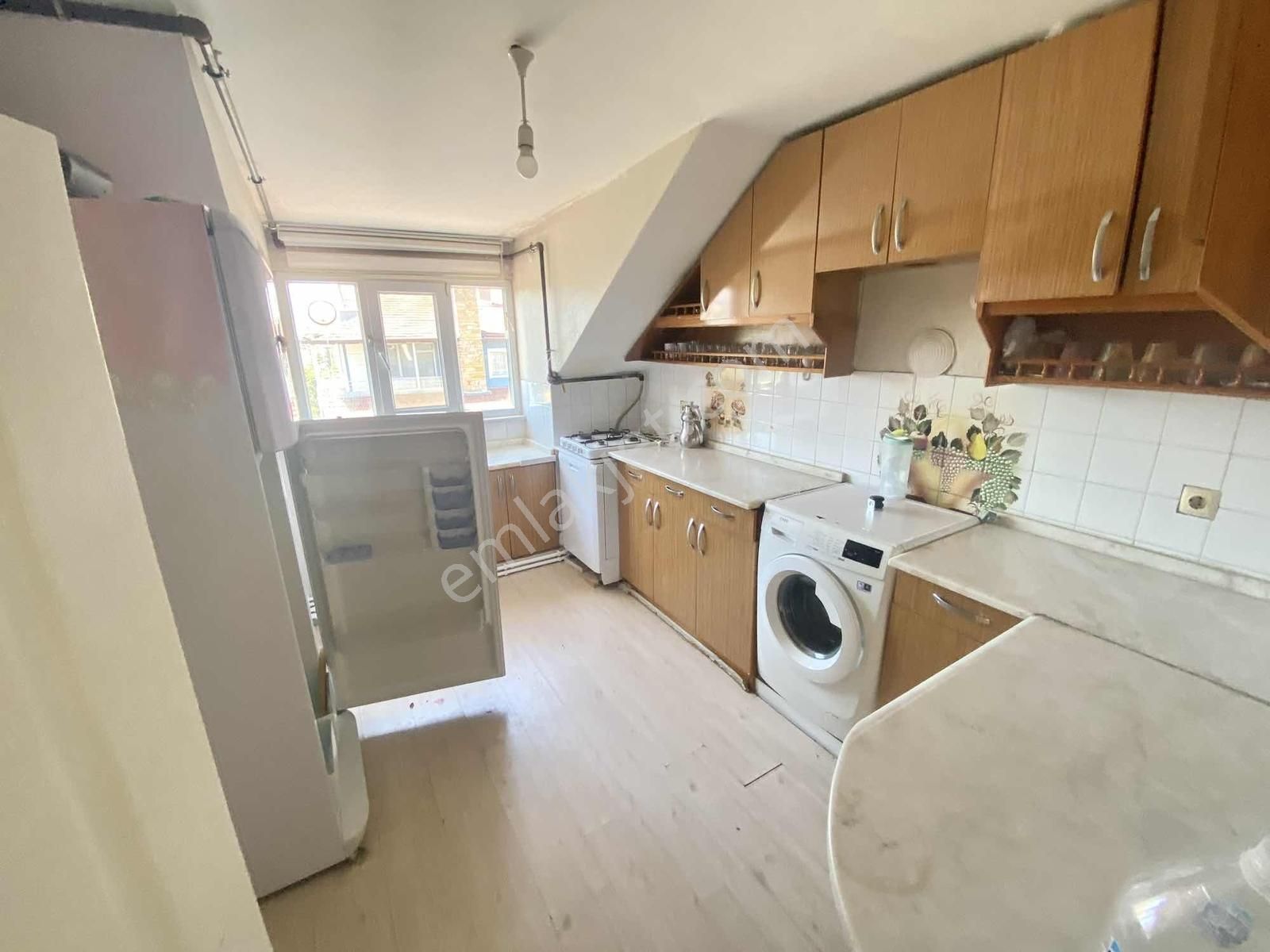 Marmaraereğlisi Cedit Ali Paşa'da Doğalgazlı Çatı Katı Daire - Görsel 6