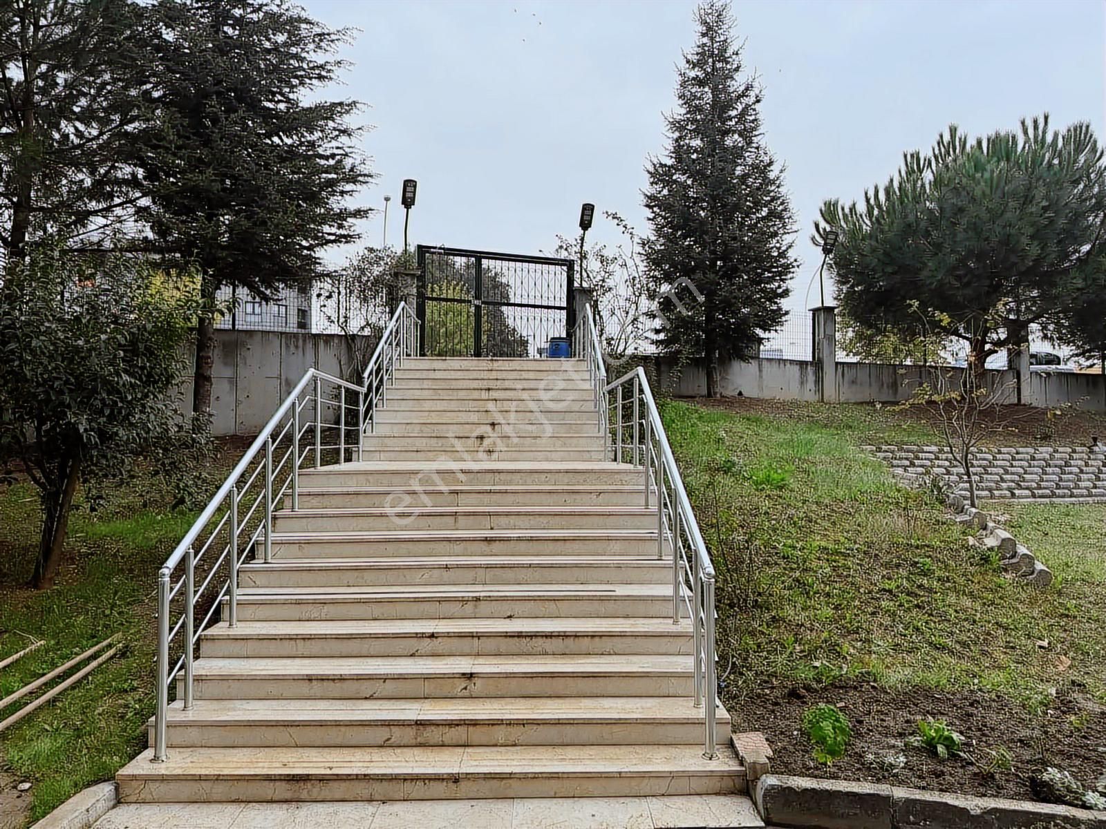 Selçuklu Gayrimenkul'den Harika Konumda 3+1 Kiralık Daire - Görsel 29