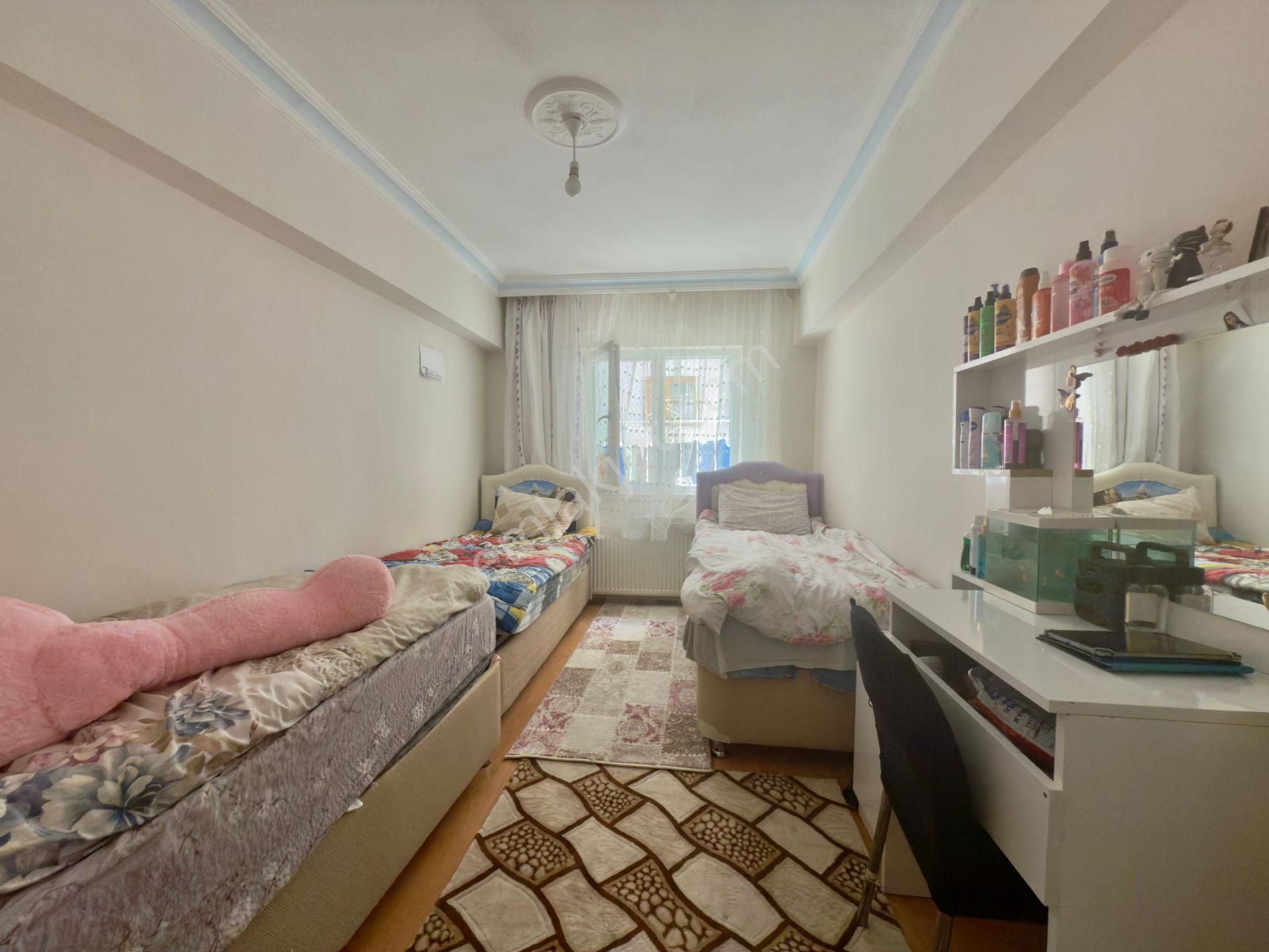 Kalecik Emlak'tan Mimar Sinan Mah'de 3+1 Düz Giriş Kilerli Daire - Görsel 6