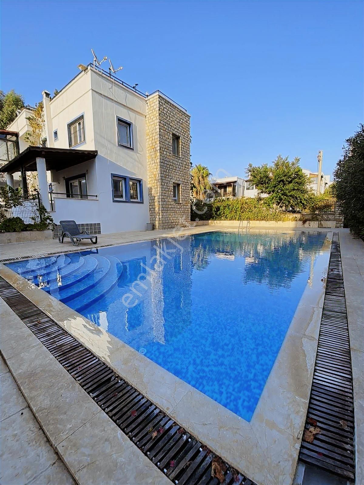 Tayman'dan Bitez'de Yüzme Havuzlu Sitede Satılık 3+1 Bahçe Dblx - Görsel 21