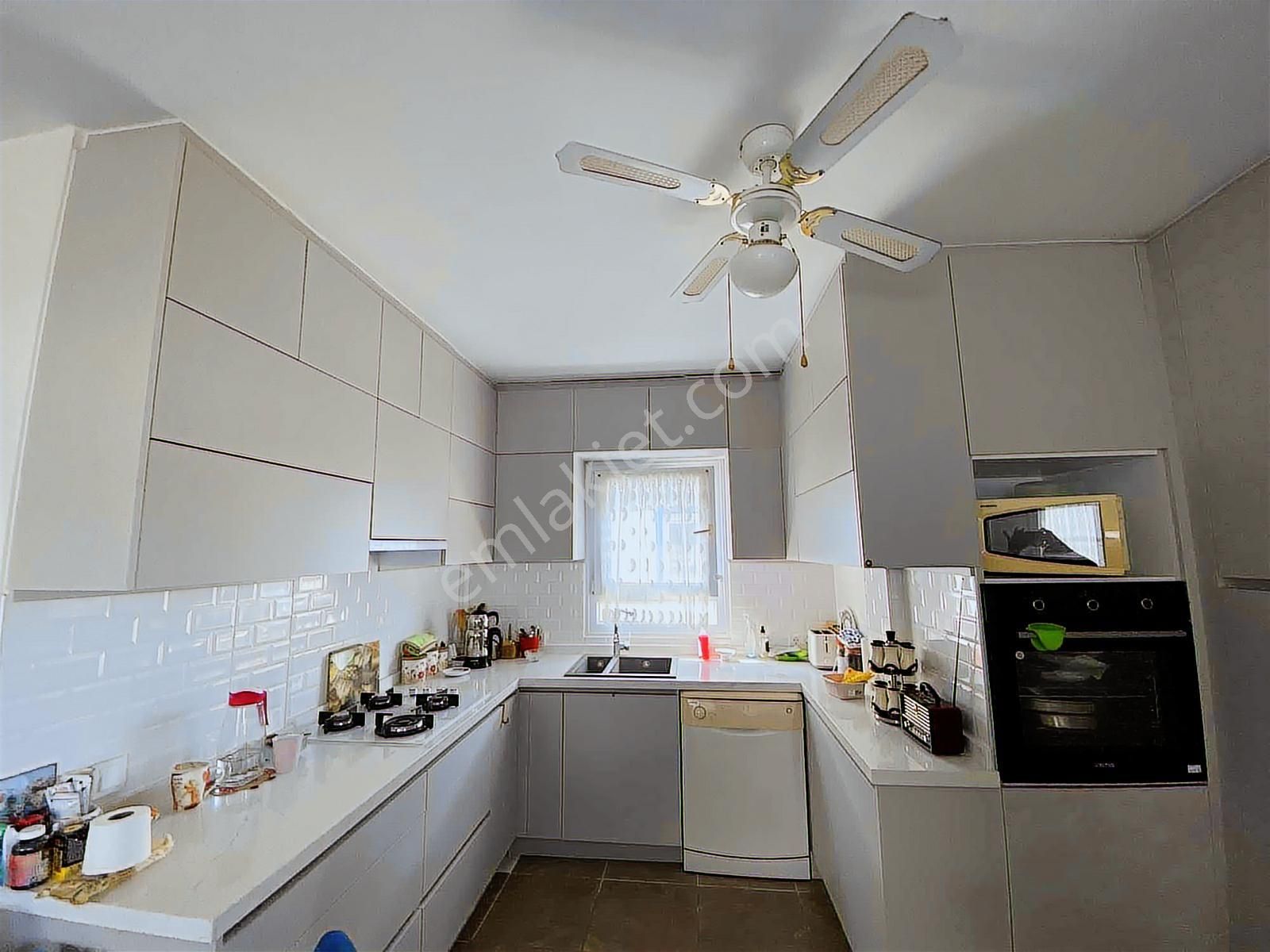 Tayman'dan Bitez'de Yüzme Havuzlu Sitede Satılık 3+1 Bahçe Dblx - Görsel 17