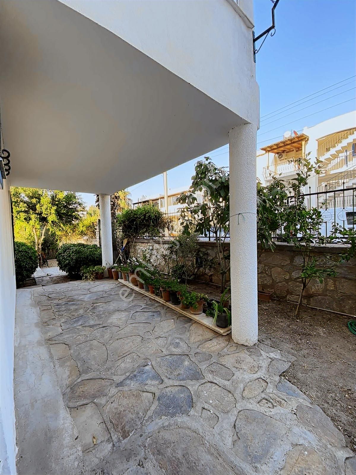 Tayman'dan Bitez'de Yüzme Havuzlu Sitede Satılık 3+1 Bahçe Dblx - Görsel 13