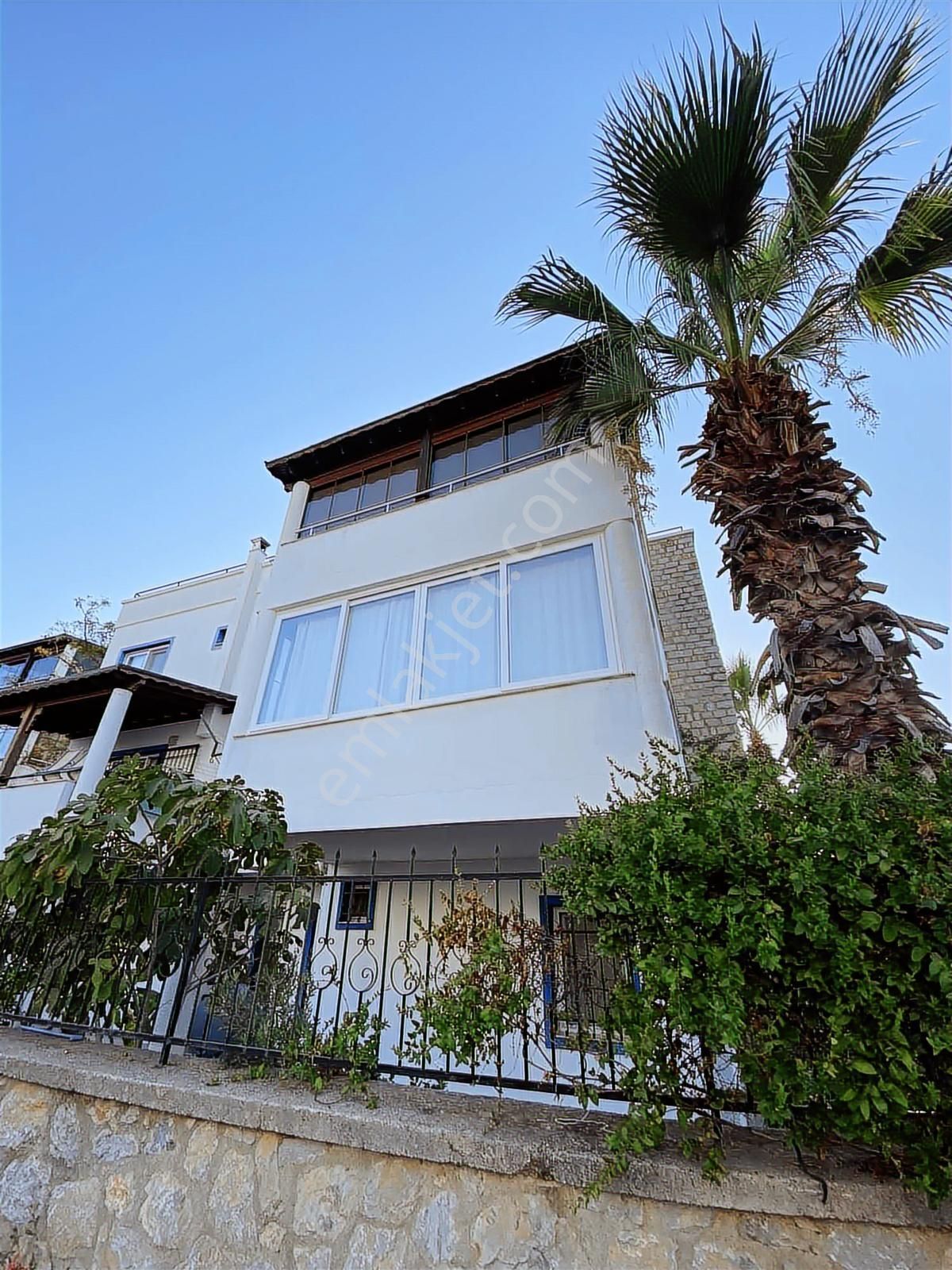 Tayman'dan Bitez'de Yüzme Havuzlu Sitede Satılık 3+1 Bahçe Dblx - Görsel 27