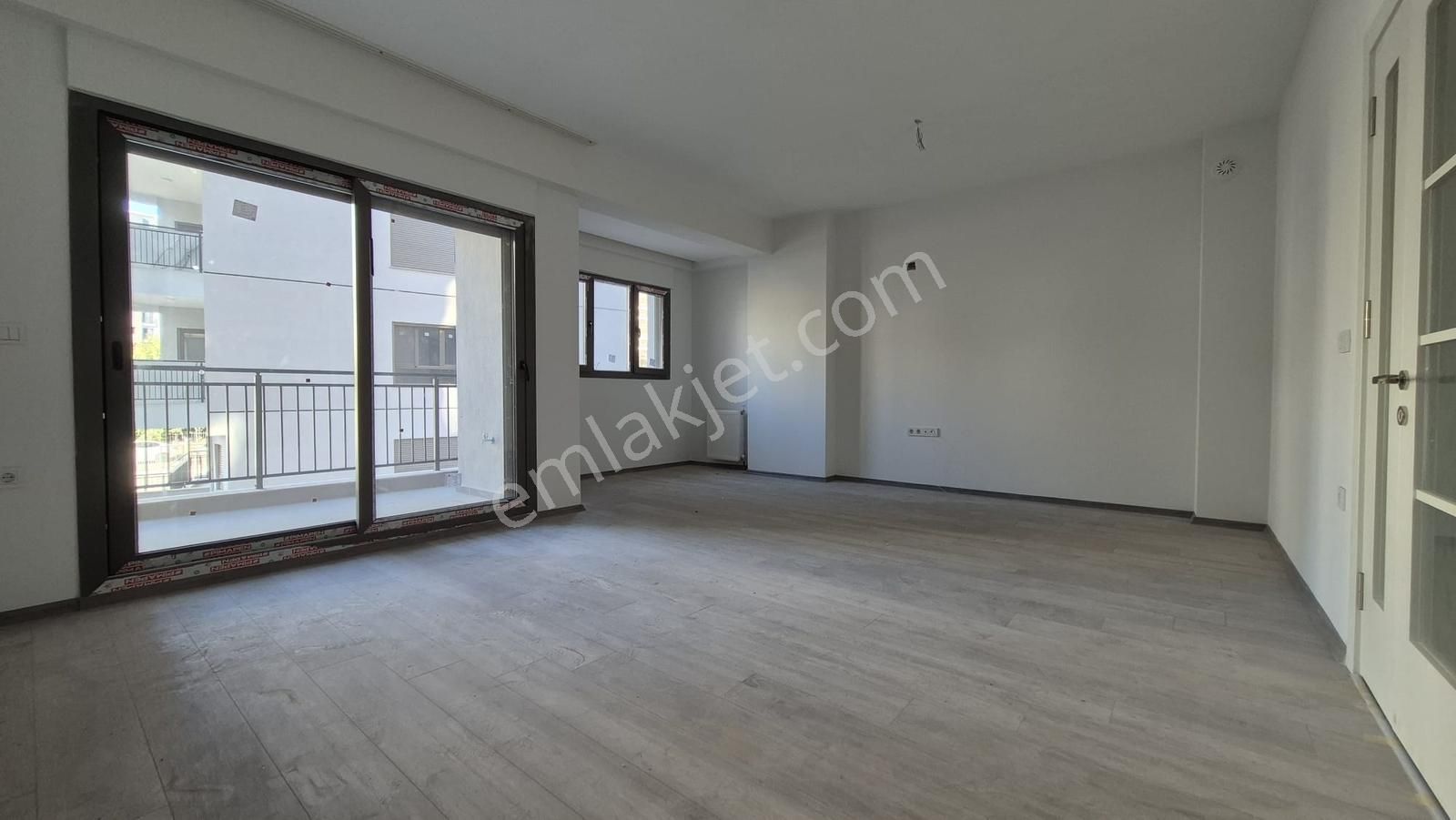 Adliye Sarayı Yakını Sıfır 3+1 Ebeveyn Banyolu Kiralık Daire - Görsel 15